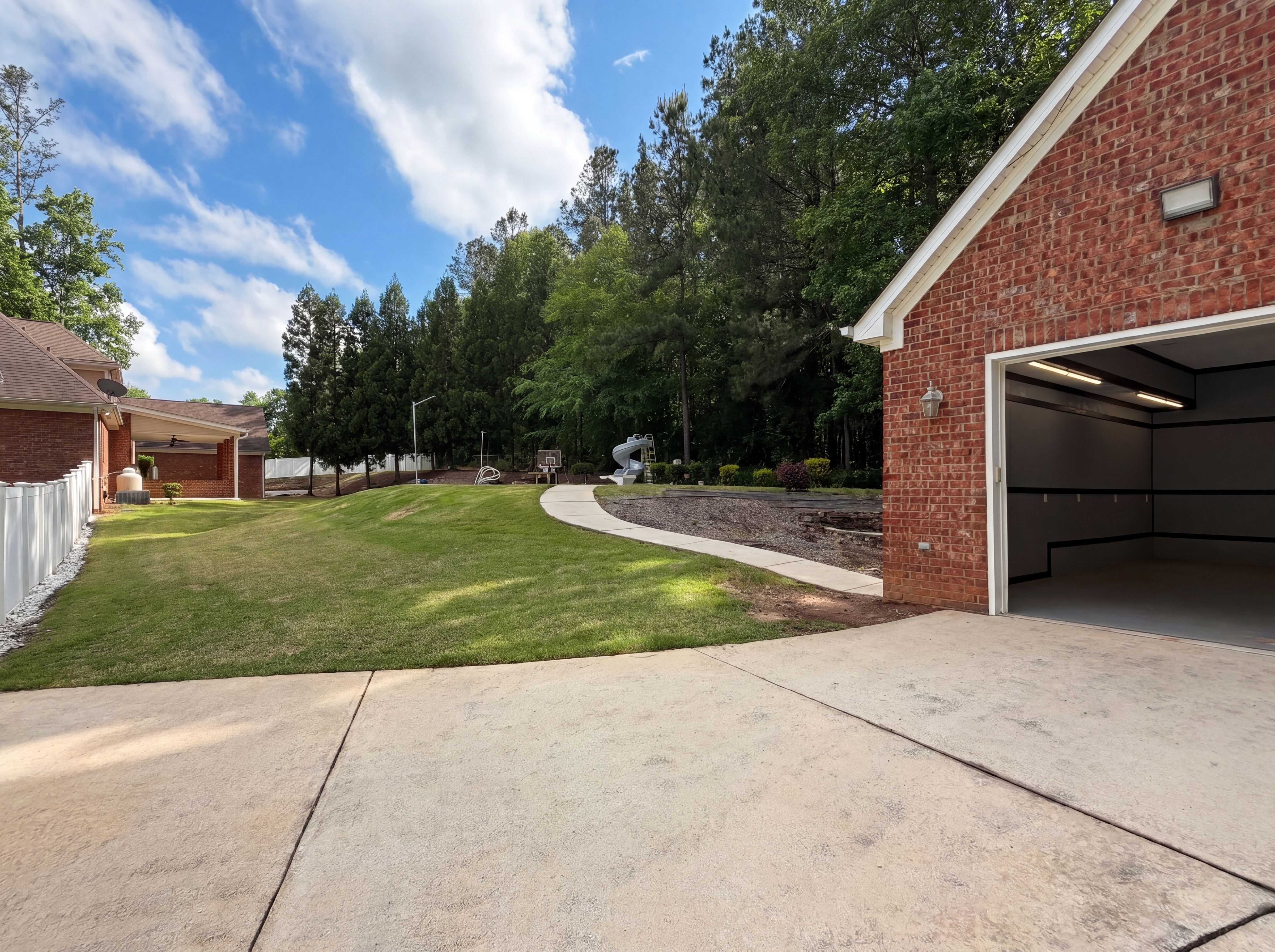 Photo 54 of 64 of 207 Cagle Ct, McDonough, GA