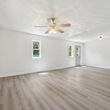 Property photo 3 of 1511 E 20th St