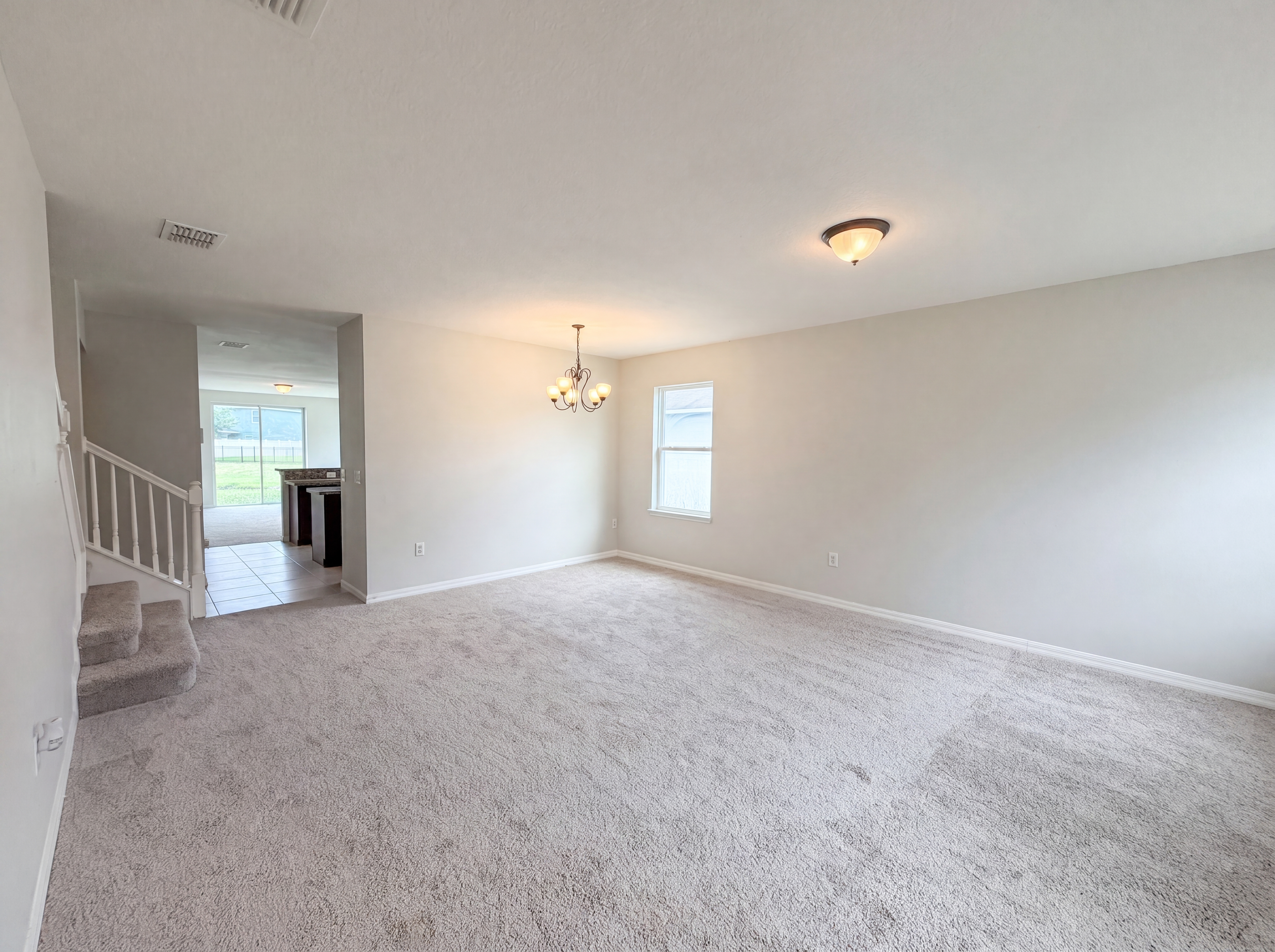 Photo 3 of 22 of 4876 Grassy Knoll Dr, Tavares, FL
