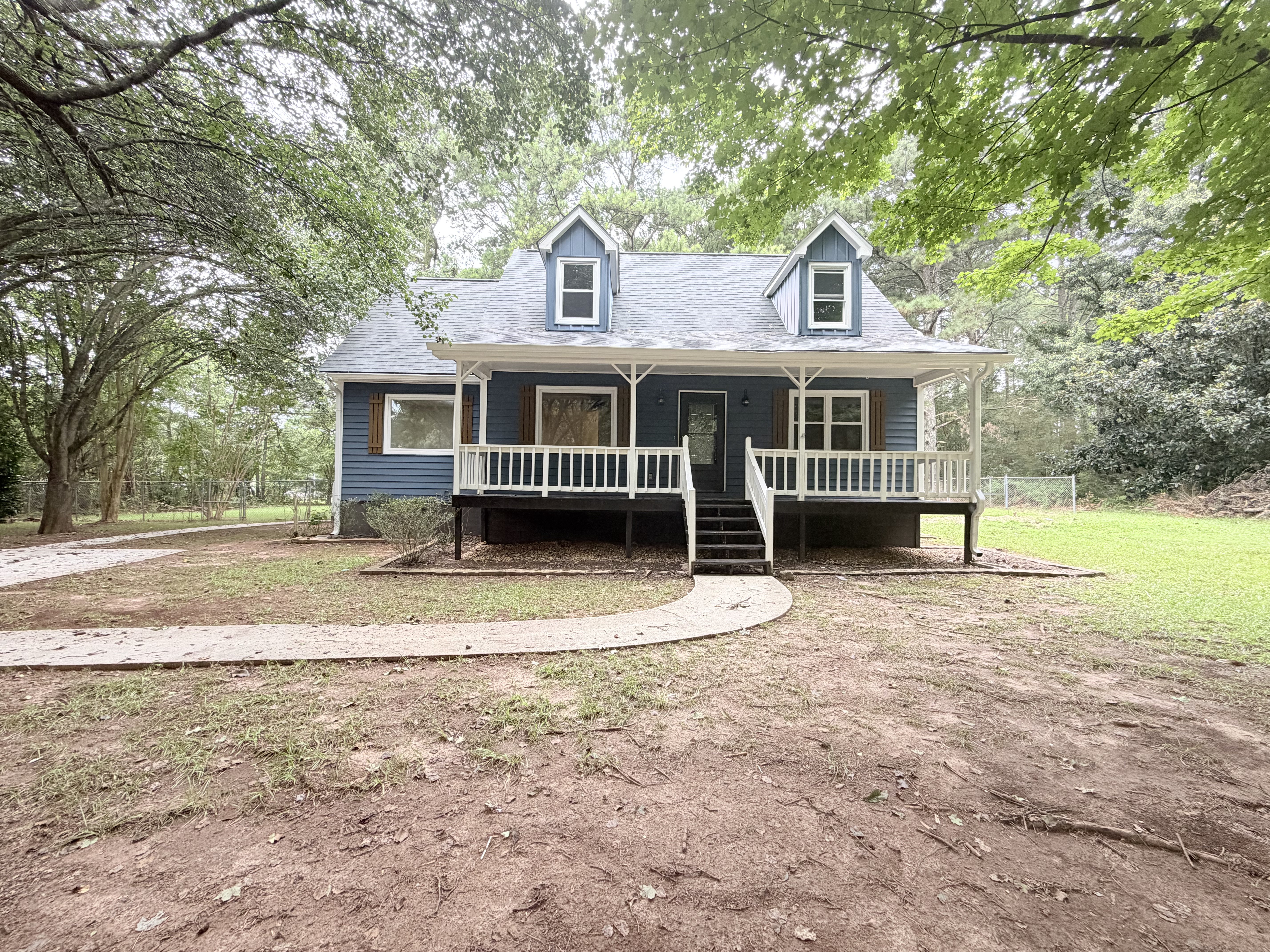Photo 22 of 28 of 1784 Deer Ct NW, Monroe, GA