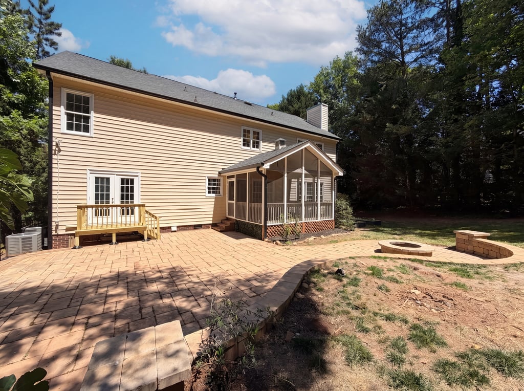 Photo 5 of 22 of 12209 Willingdon Rd, Huntersville, NC