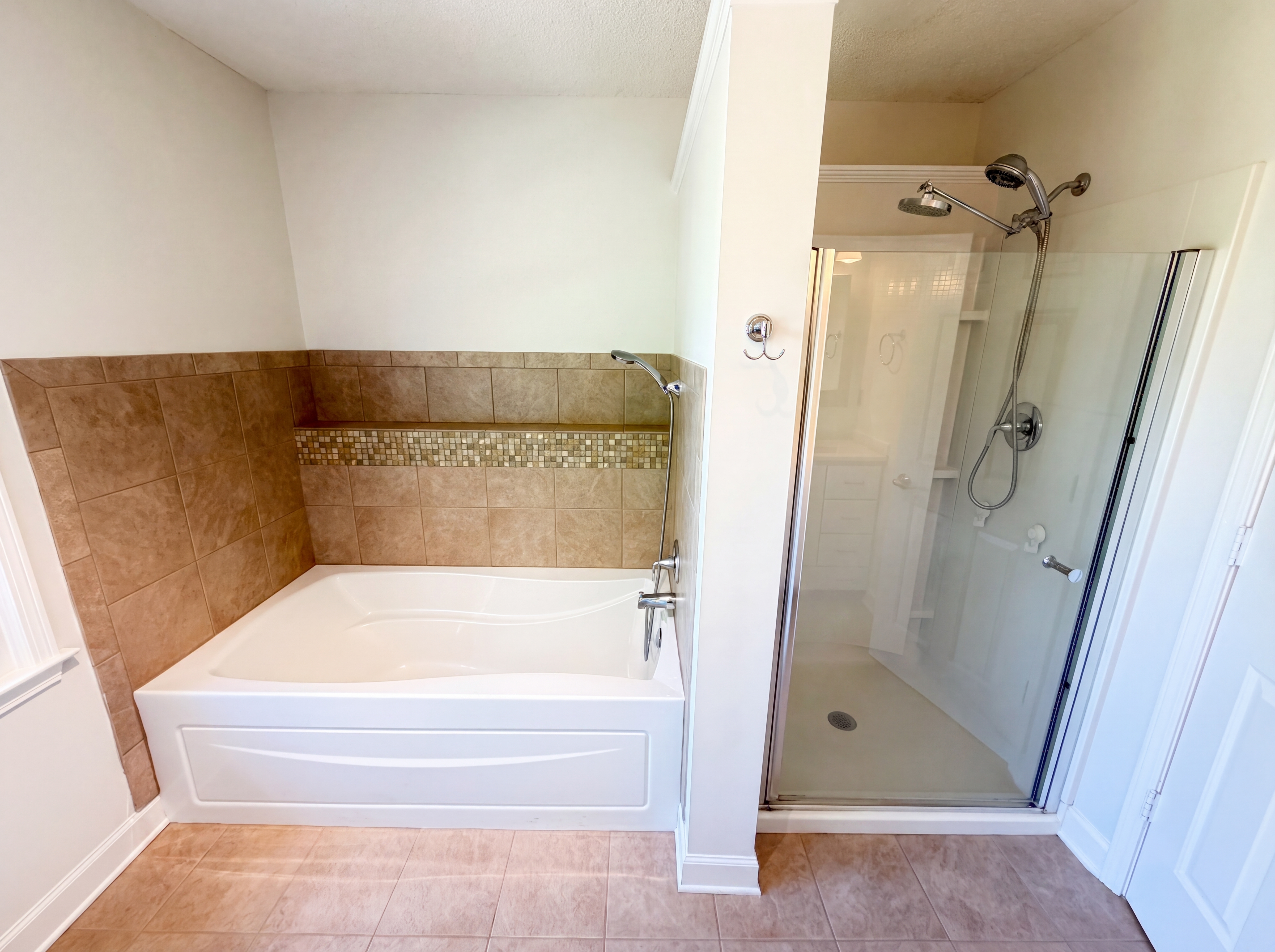Photo 22 of 27 of 1197 Parkwood Chase NW, Acworth, GA