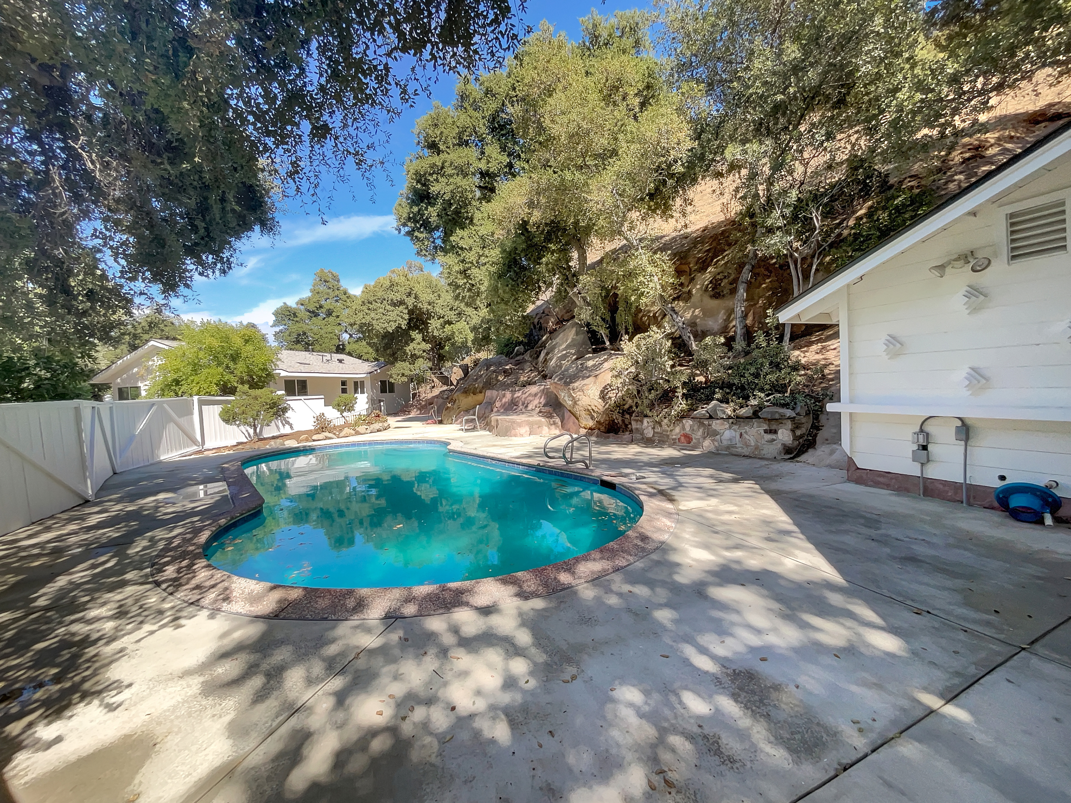 Photo 22 of 25 of 6440 Clear Springs Rd, Simi Valley, CA