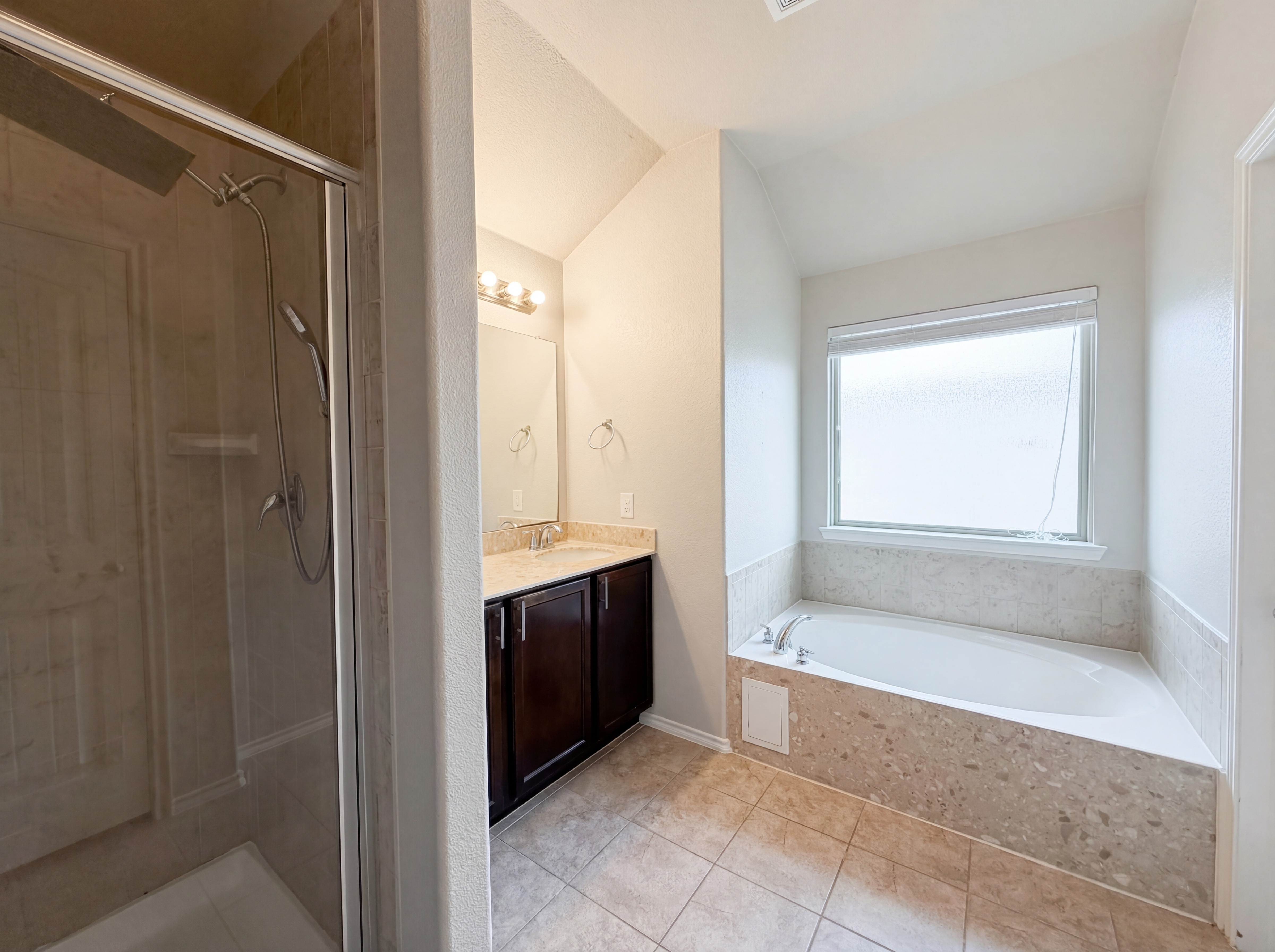 Photo 20 of 26 of 9829 Cottontail Ln, McKinney, TX