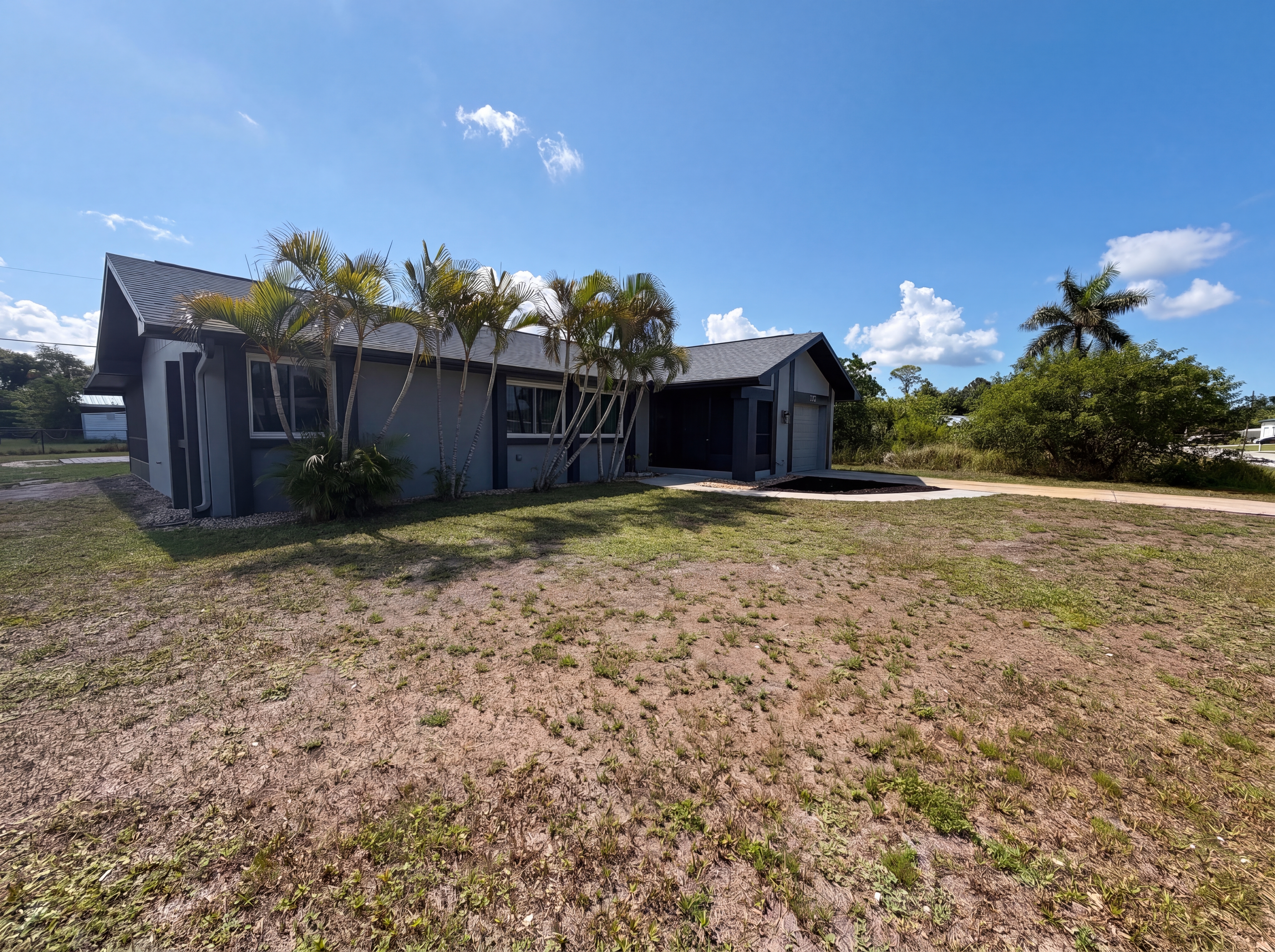 Photo 22 of 26 of 3260 Pinetree St, Port Charlotte, FL