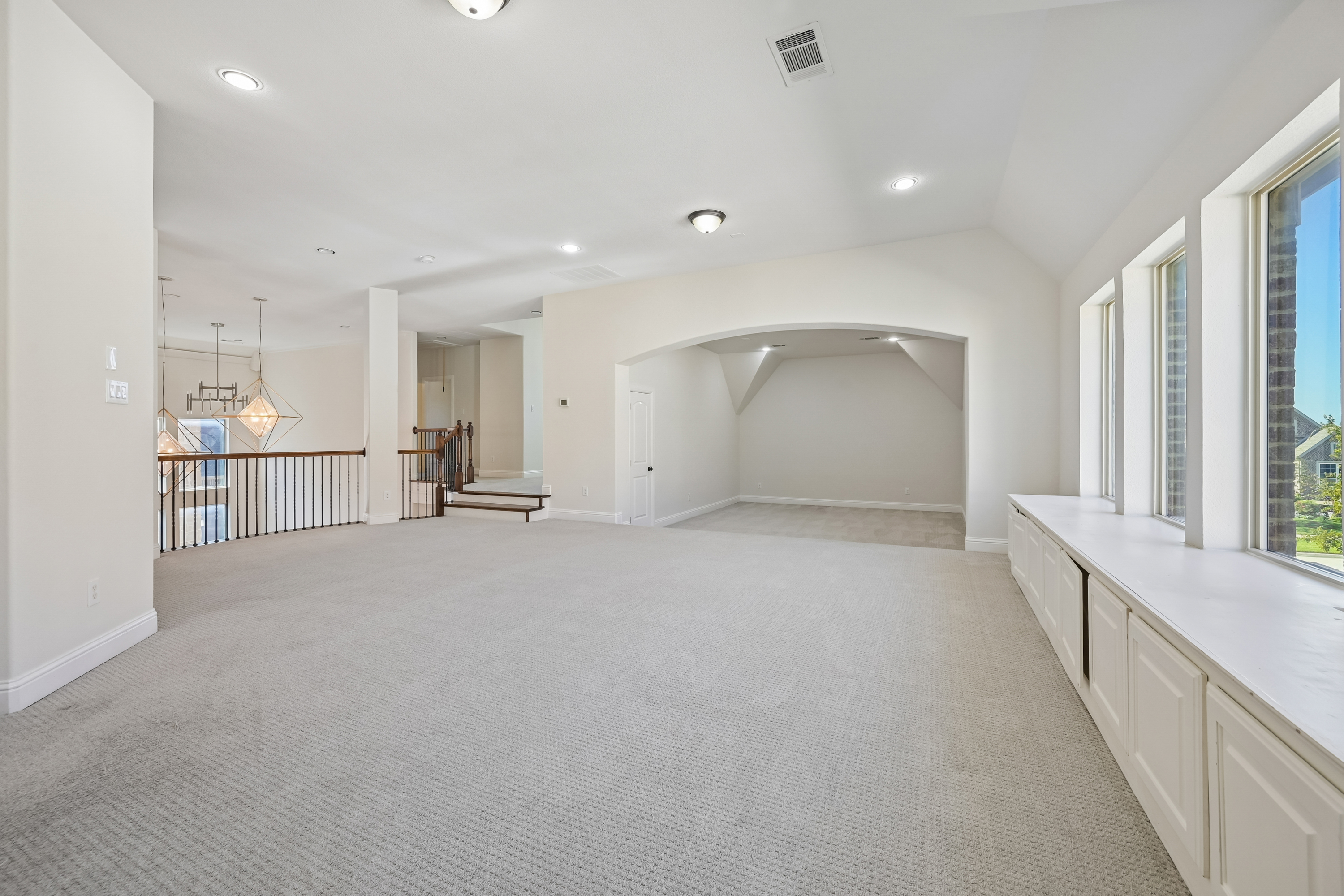 Photo 13 of 36 of 2156 Alcove Dr, Frisco, TX