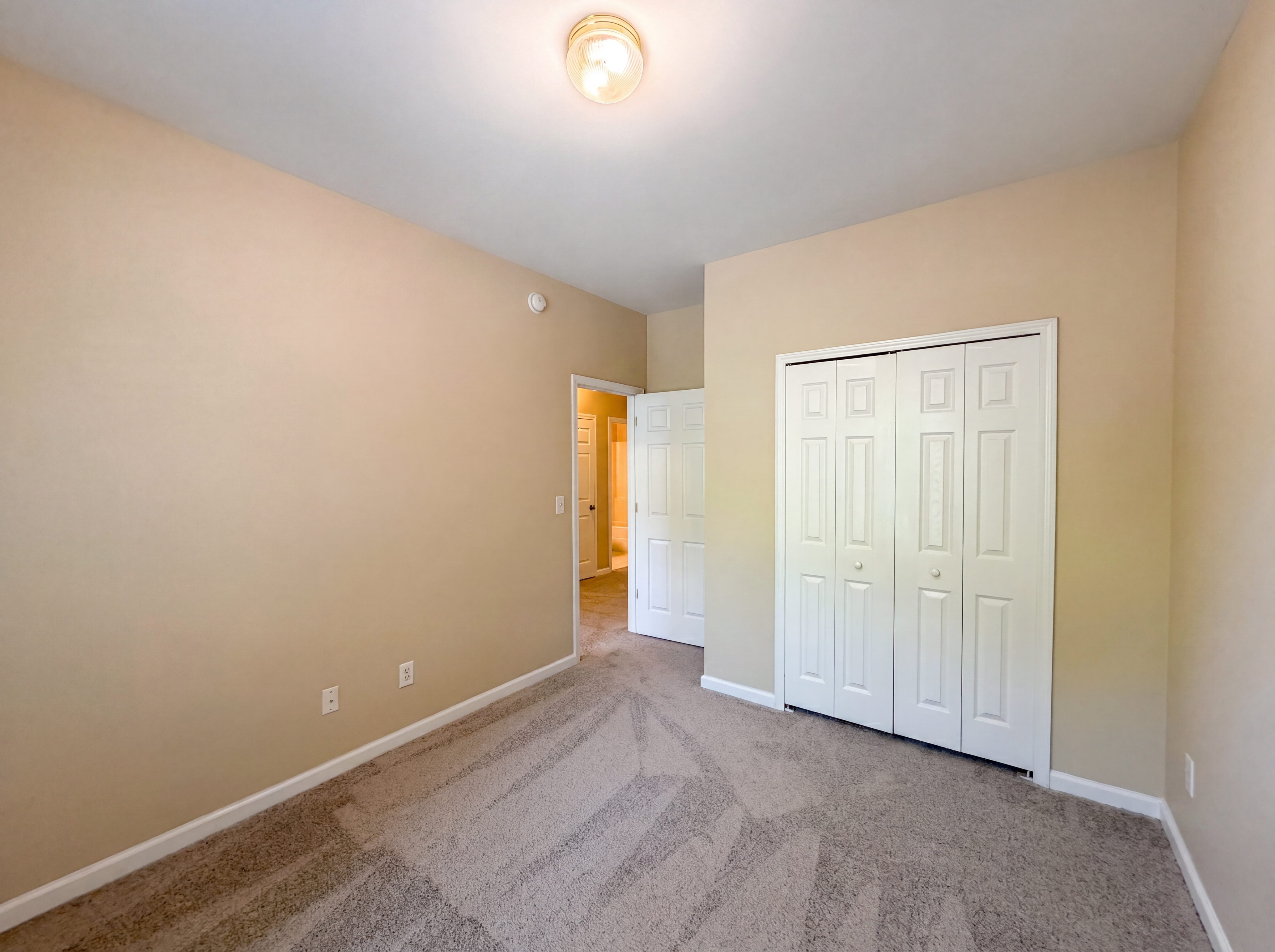 Photo 13 of 18 of 4732 Alderbrook Ln, Durham, NC