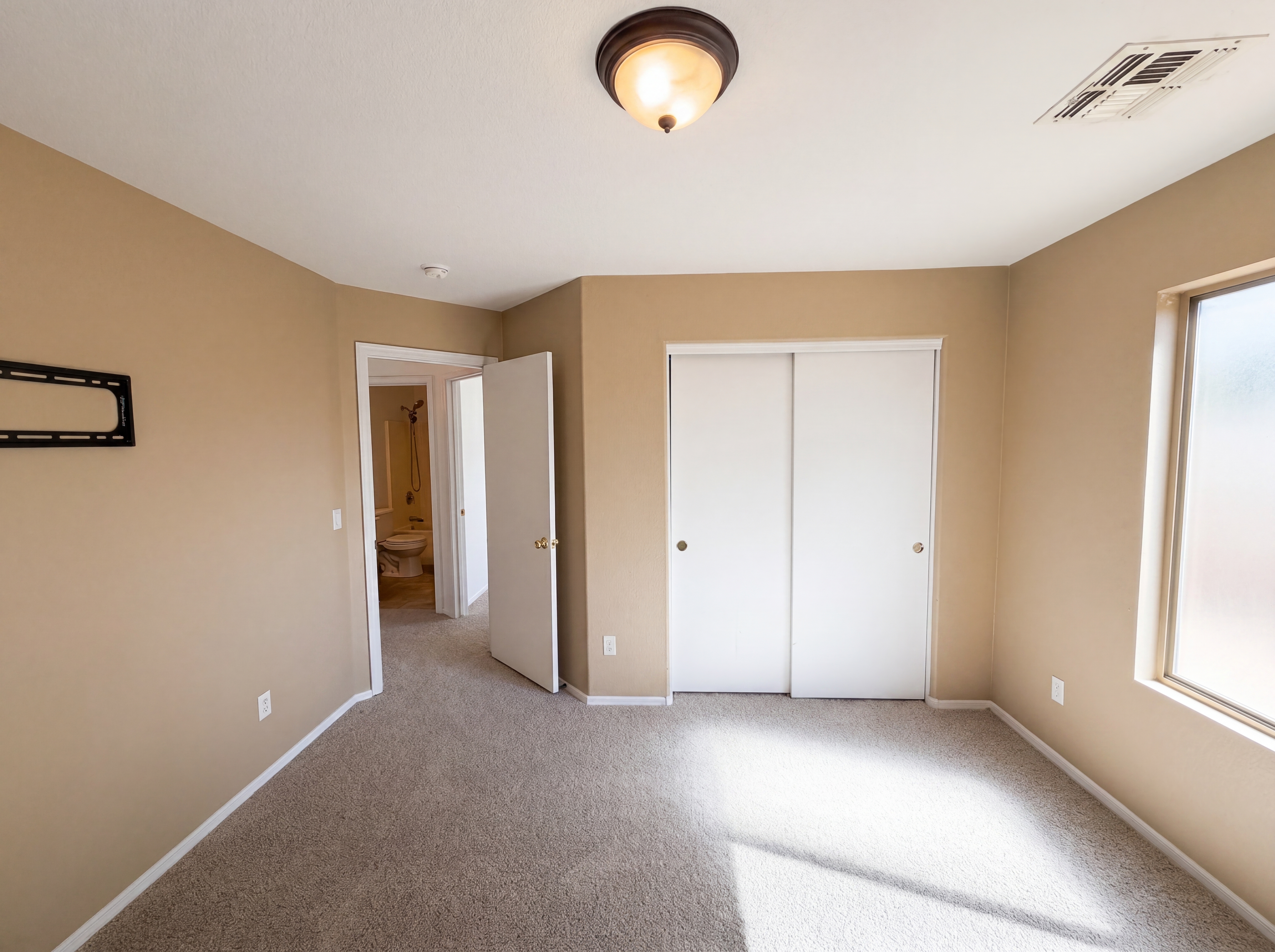 Photo 14 of 23 of 727 E Mahoney Cir, Buckeye, AZ