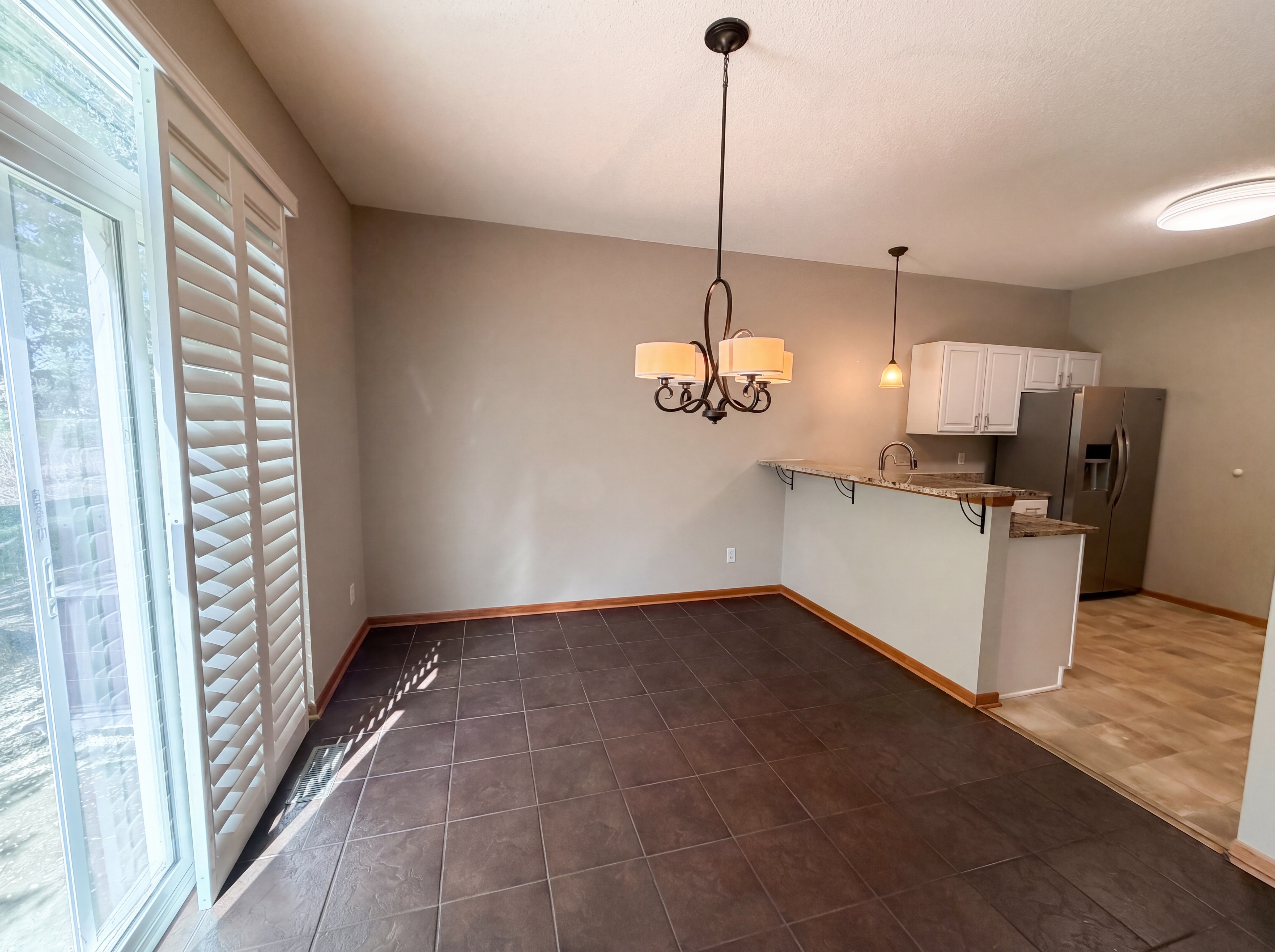 Photo 7 of 26 of 17005 78th Pl N, Maple Grove, MN