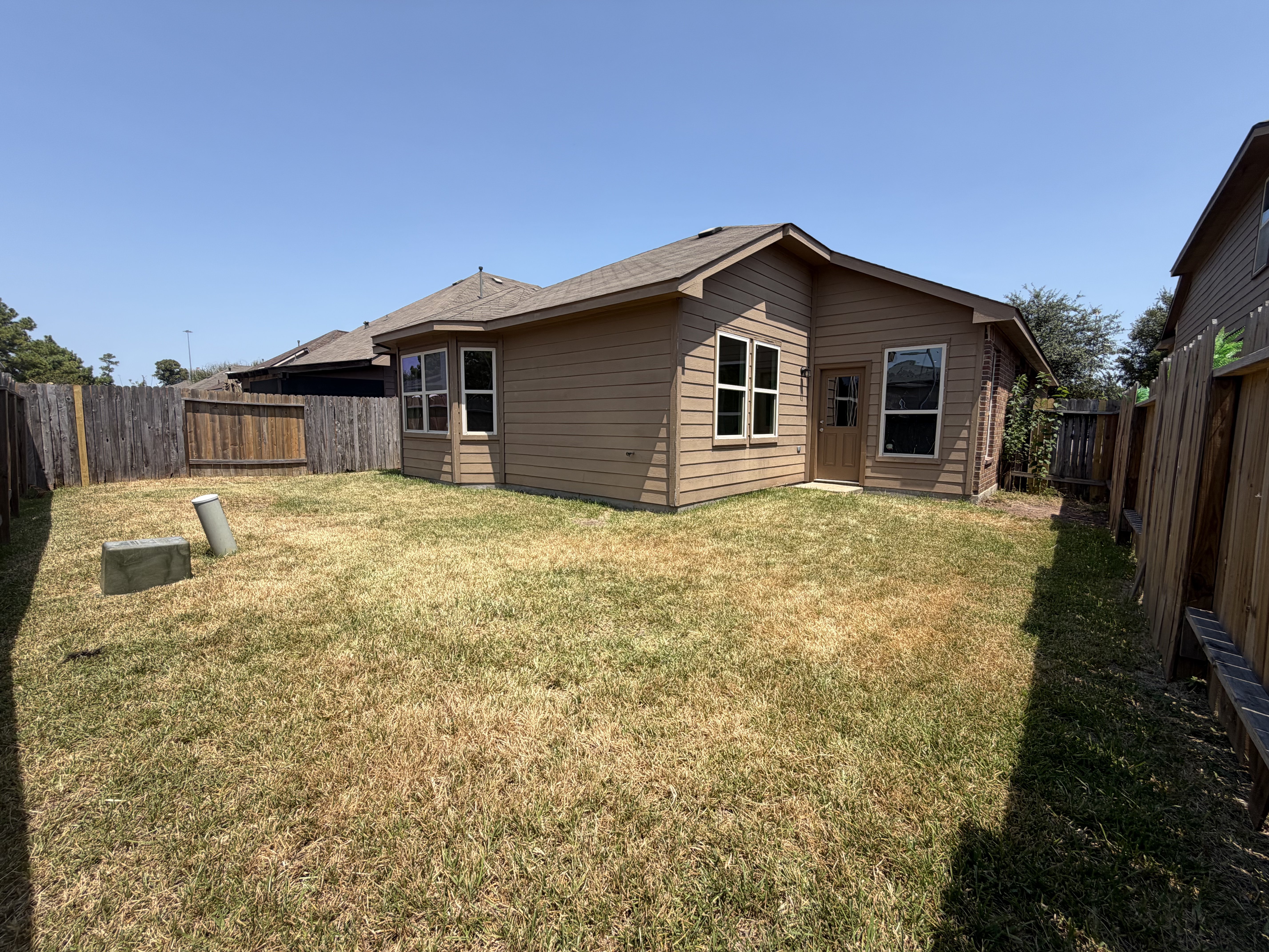 Photo 5 of 25 of 23615 Stargazer Pt, Spring, TX