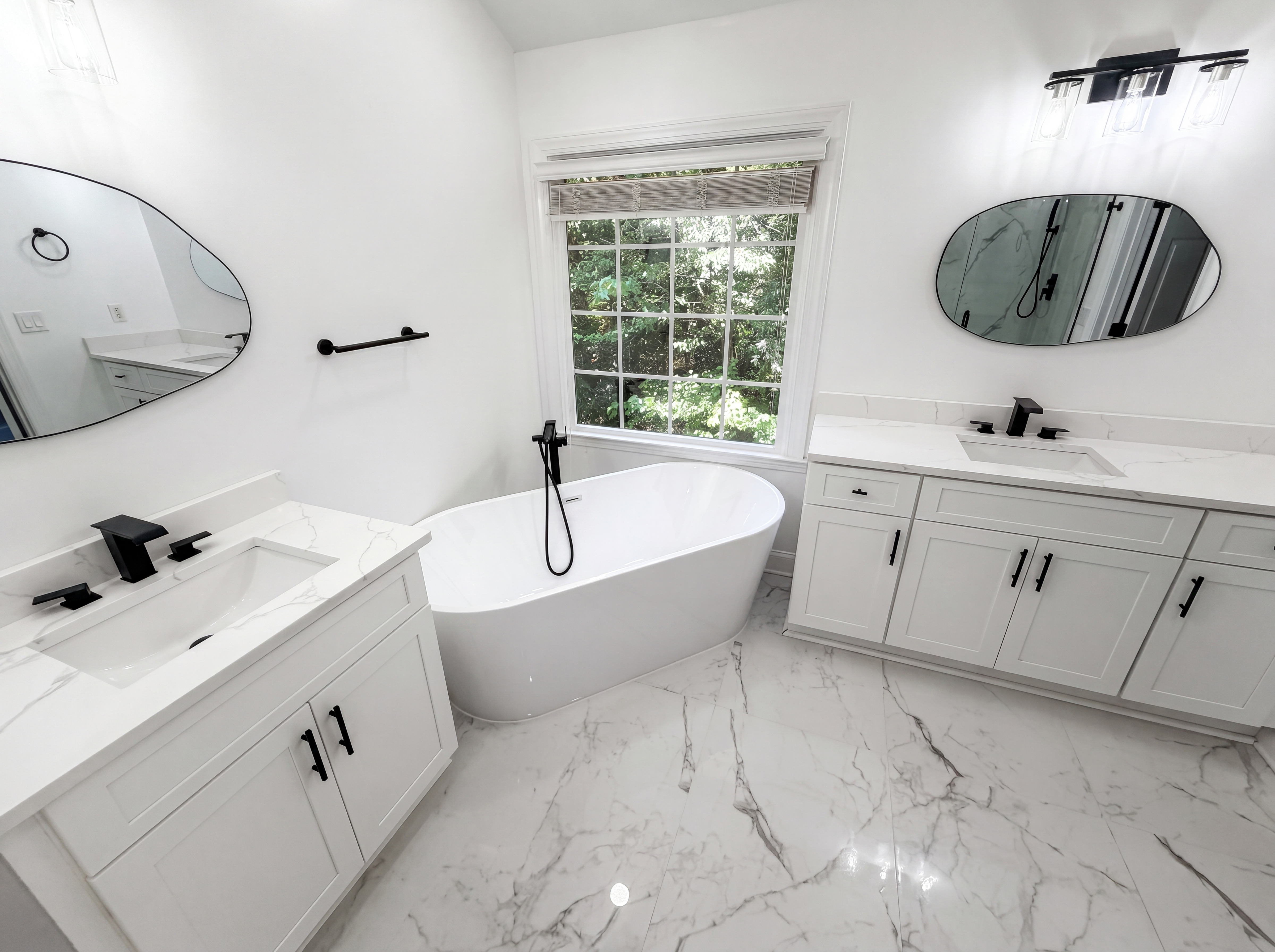 Photo 23 of 38 of 1231 Dunwoody Village Dr, Atlanta, GA