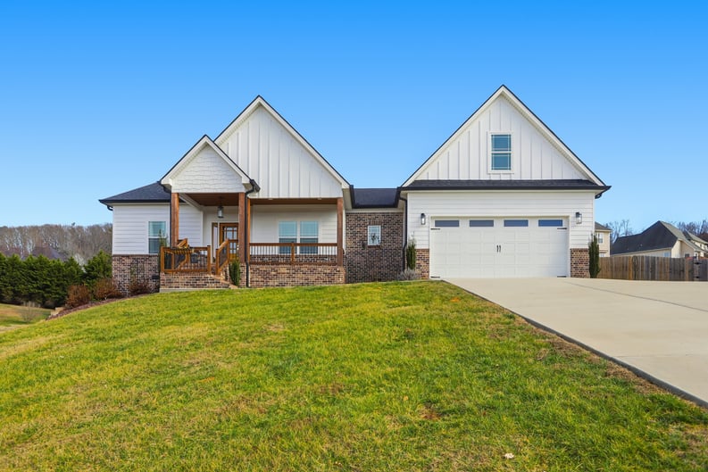 Property photo 1 of 80 Play House Dr