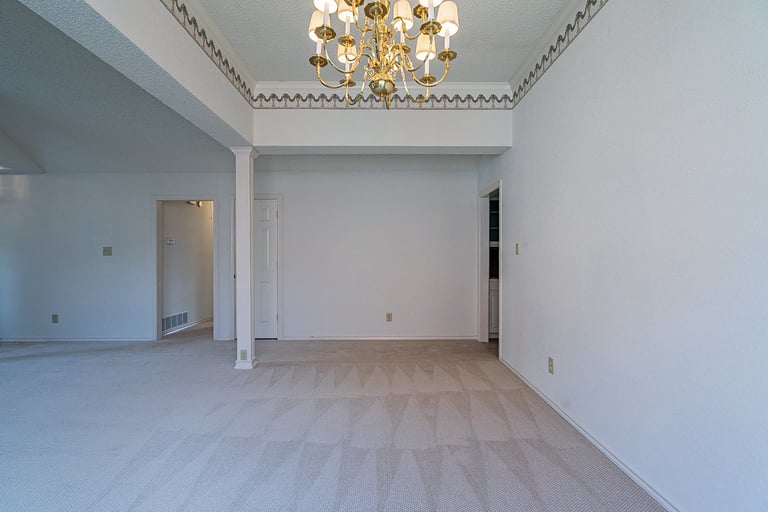 Photo 9 of 25 - 4203 Capstone Dr, Carrollton, TX 75010