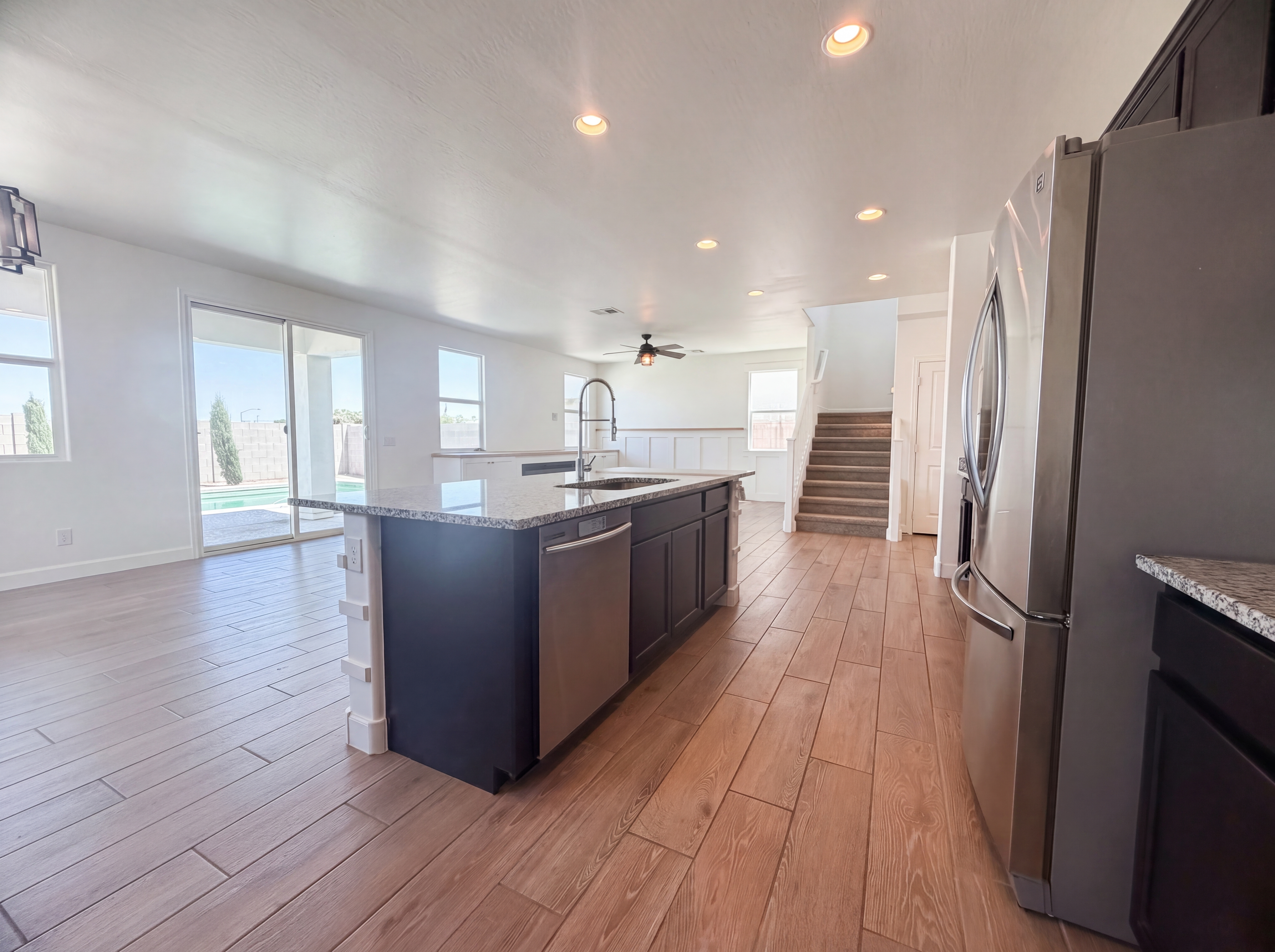 Photo 8 of 21 of 37647 N Bentgrass Rd, San Tan Valley, AZ