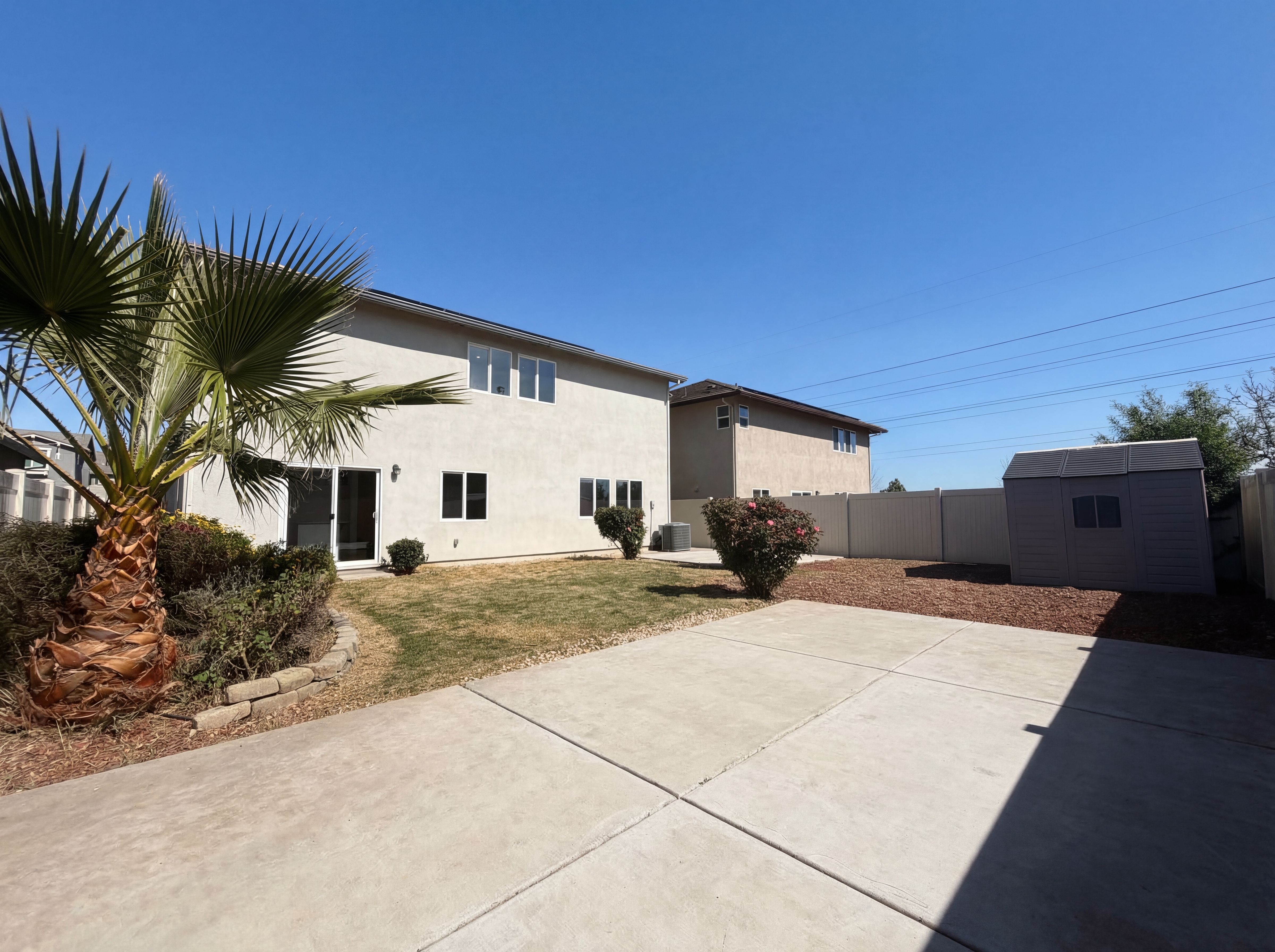 Photo 10 of 46 of 1176 Willow Hill Ave, Sacramento, CA