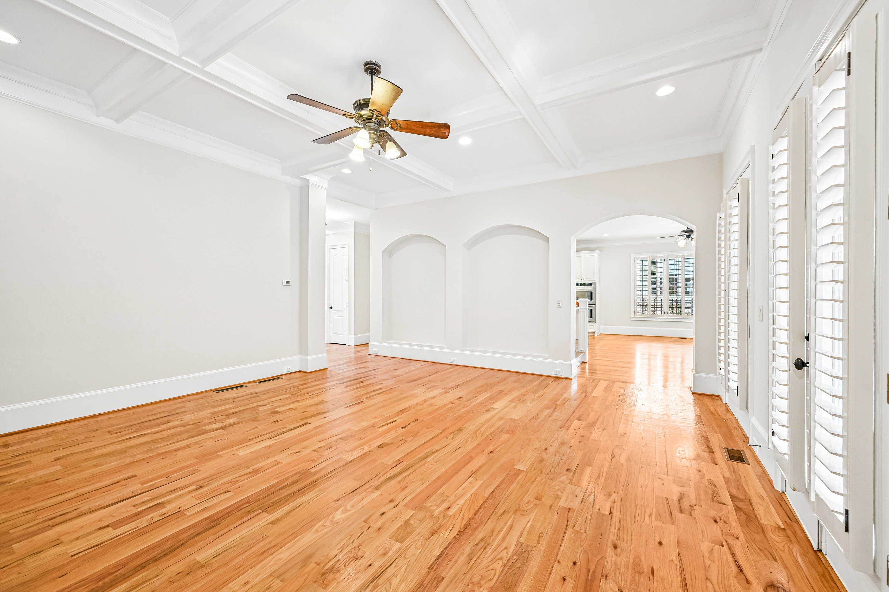 Photo 12 of 59 of 3250 Camellia Ln, Suwanee, GA