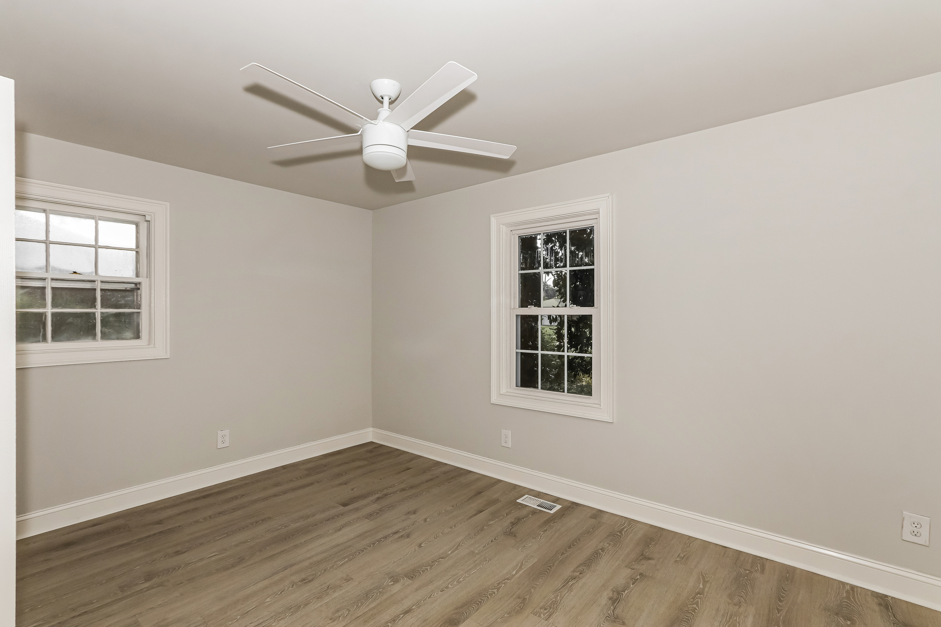 Photo 31 of 37 of 7613 Driftwood Dr, Myrtle Beach, SC