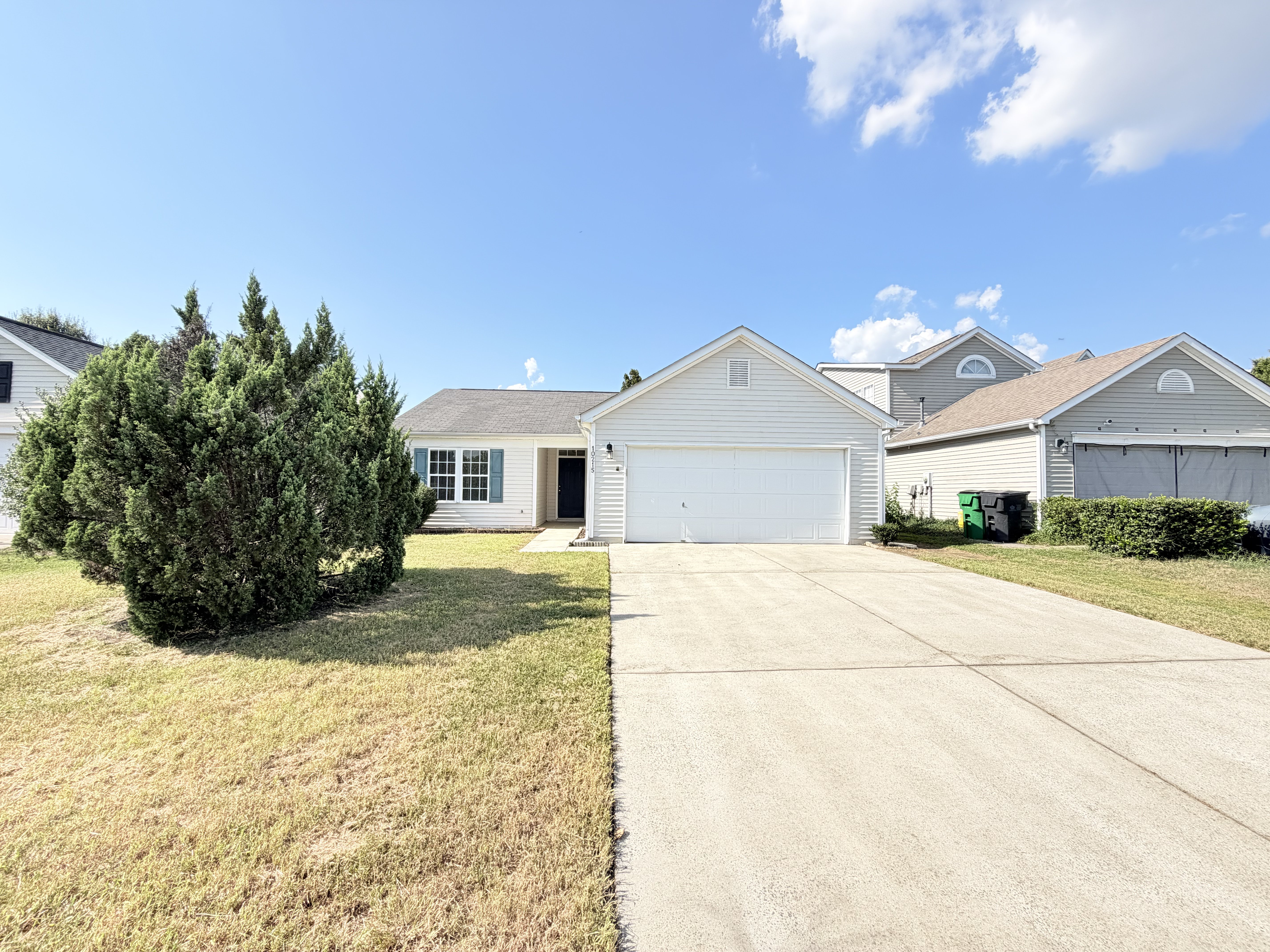 Photo 6 of 19 of 10215 Orchard Grass Ct, Charlotte, NC