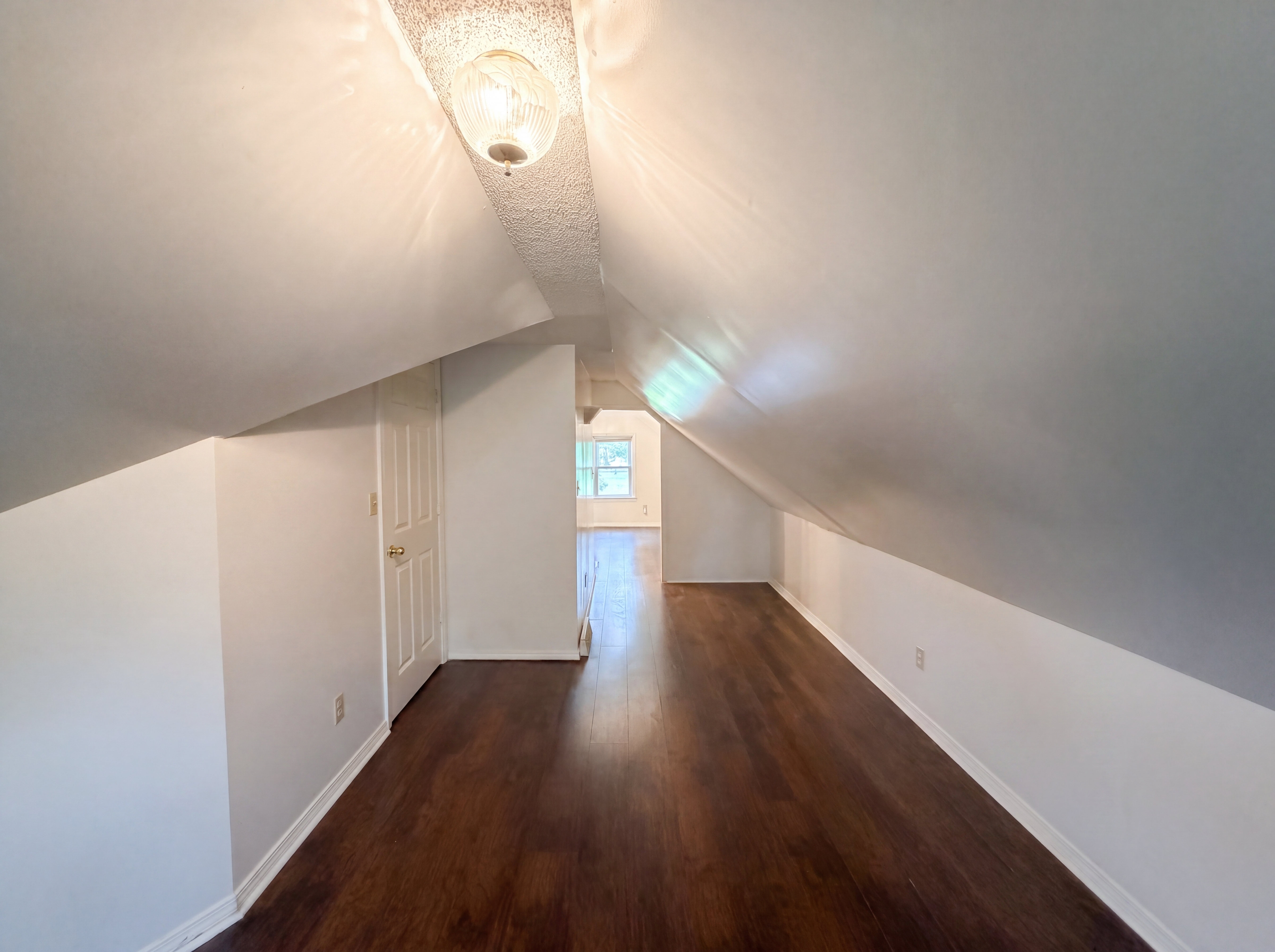 Photo 11 of 21 of 11304 E 55th Ter, Raytown, MO
