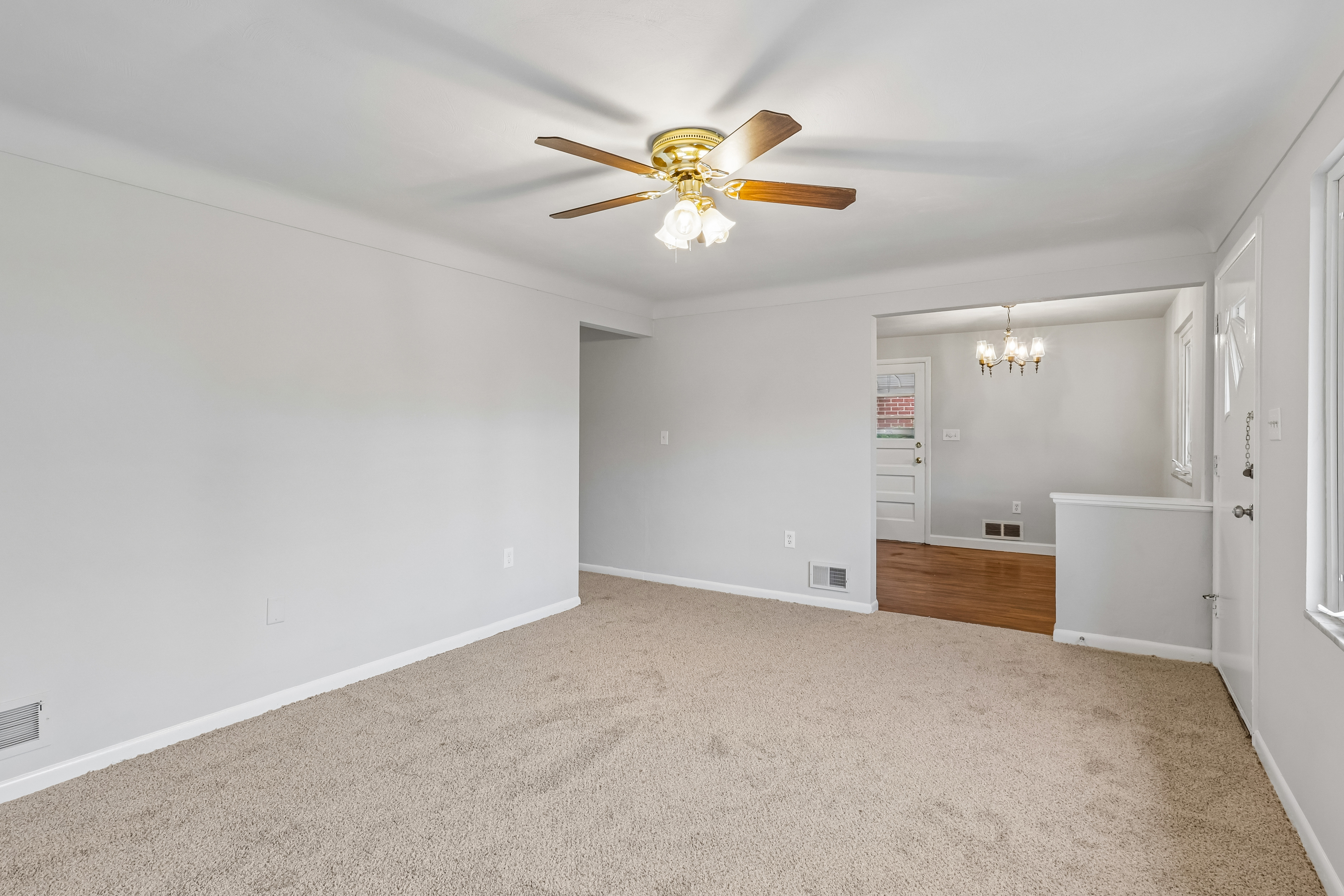 Photo 10 of 47 of 3207 Garbett St, McKeesport, PA