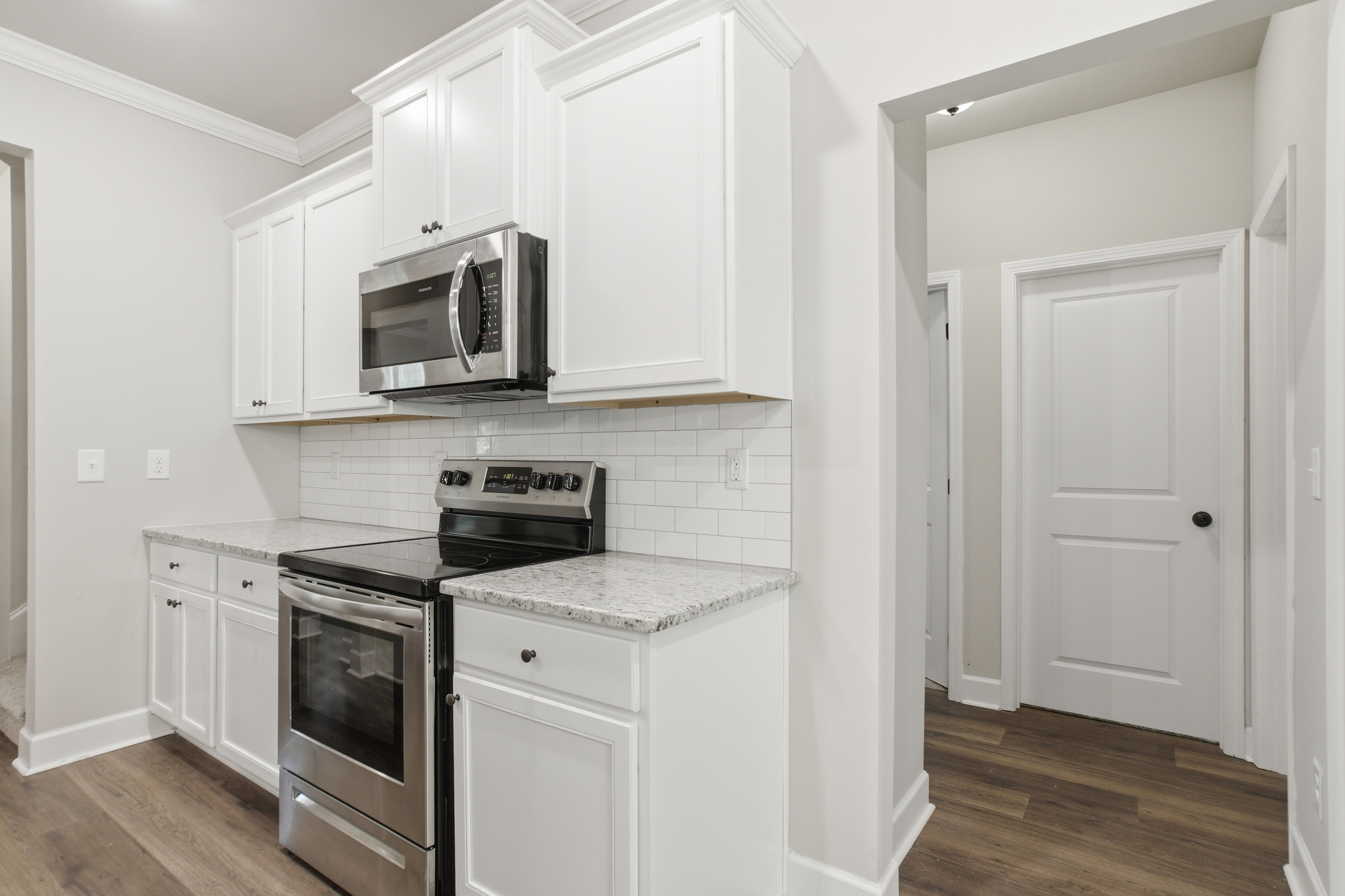 Photo 11 of 41 of 45 Hawthorn Ln, Covington, GA