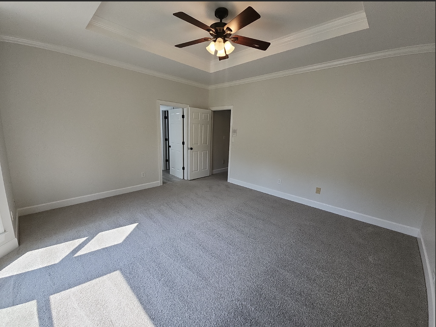 Photo 24 of 45 of 5064 Greystone Way, Hoover, AL