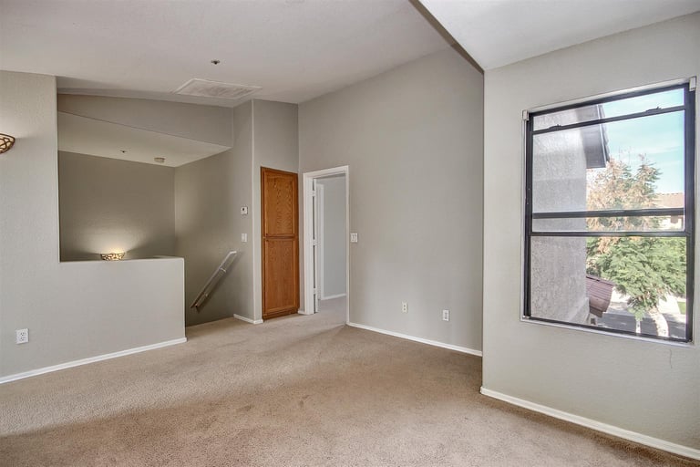 Photo 12 of 23 - 1109 W Mango Dr, Gilbert, AZ 85233