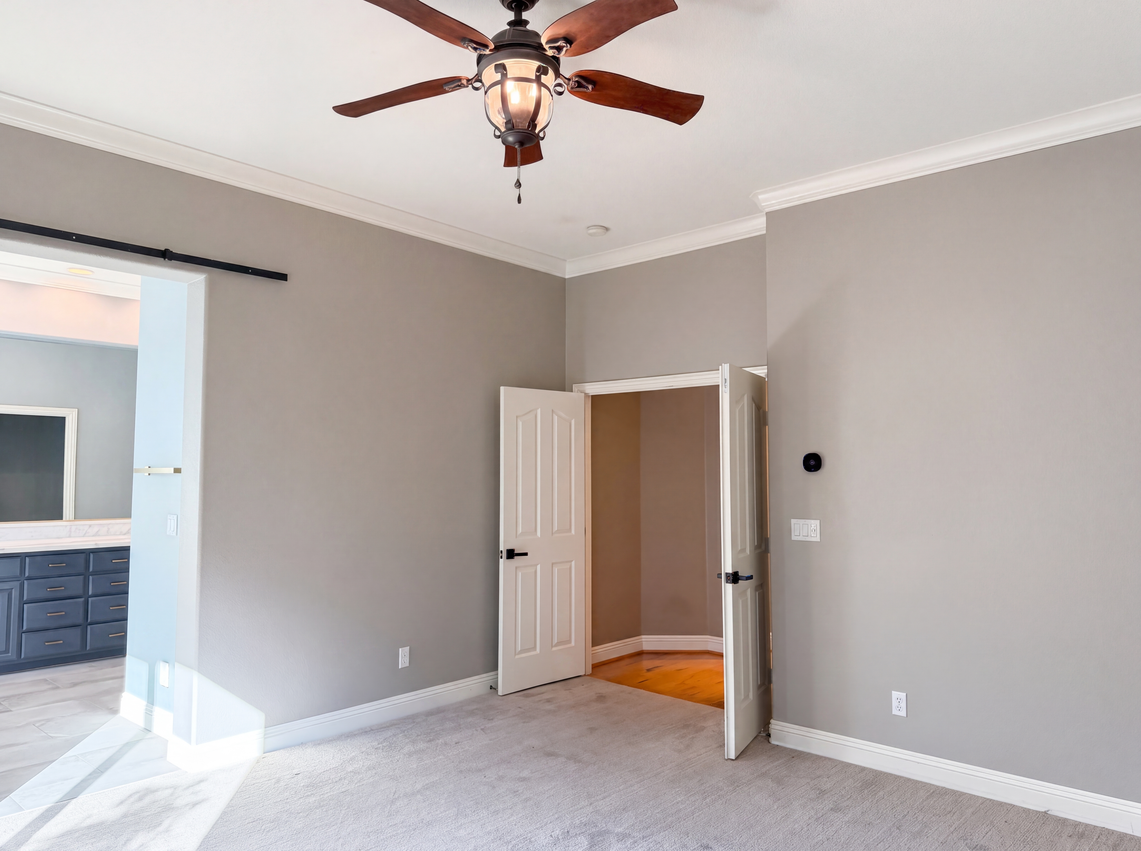 Photo 34 of 51 of 1401 Grey Owl Cir, Roseville, CA