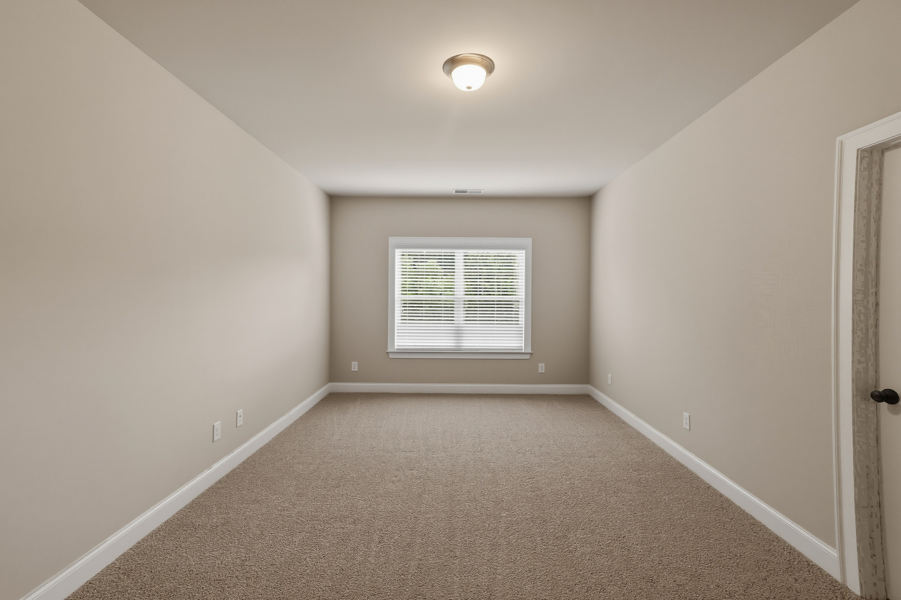 Photo 21 of 40 of 7112 Treveno Pl, Locust Grove, GA