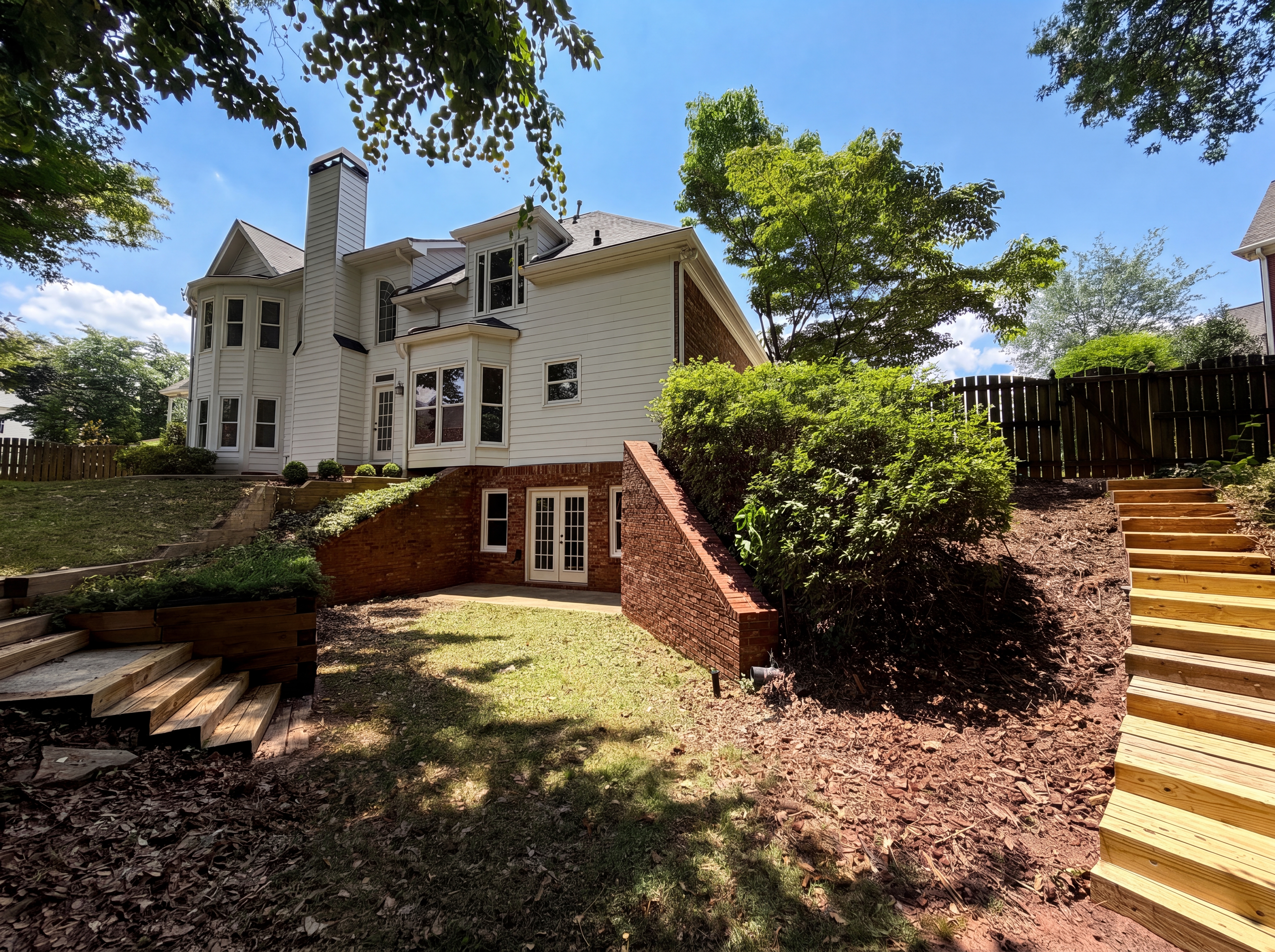 Photo 26 of 32 of 1984 Charrwood Ct, Marietta, GA
