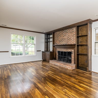 Property photo 3 of 1600 Charnita Ct