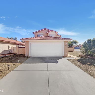Property photo 1 of 9500 N Albatross Dr