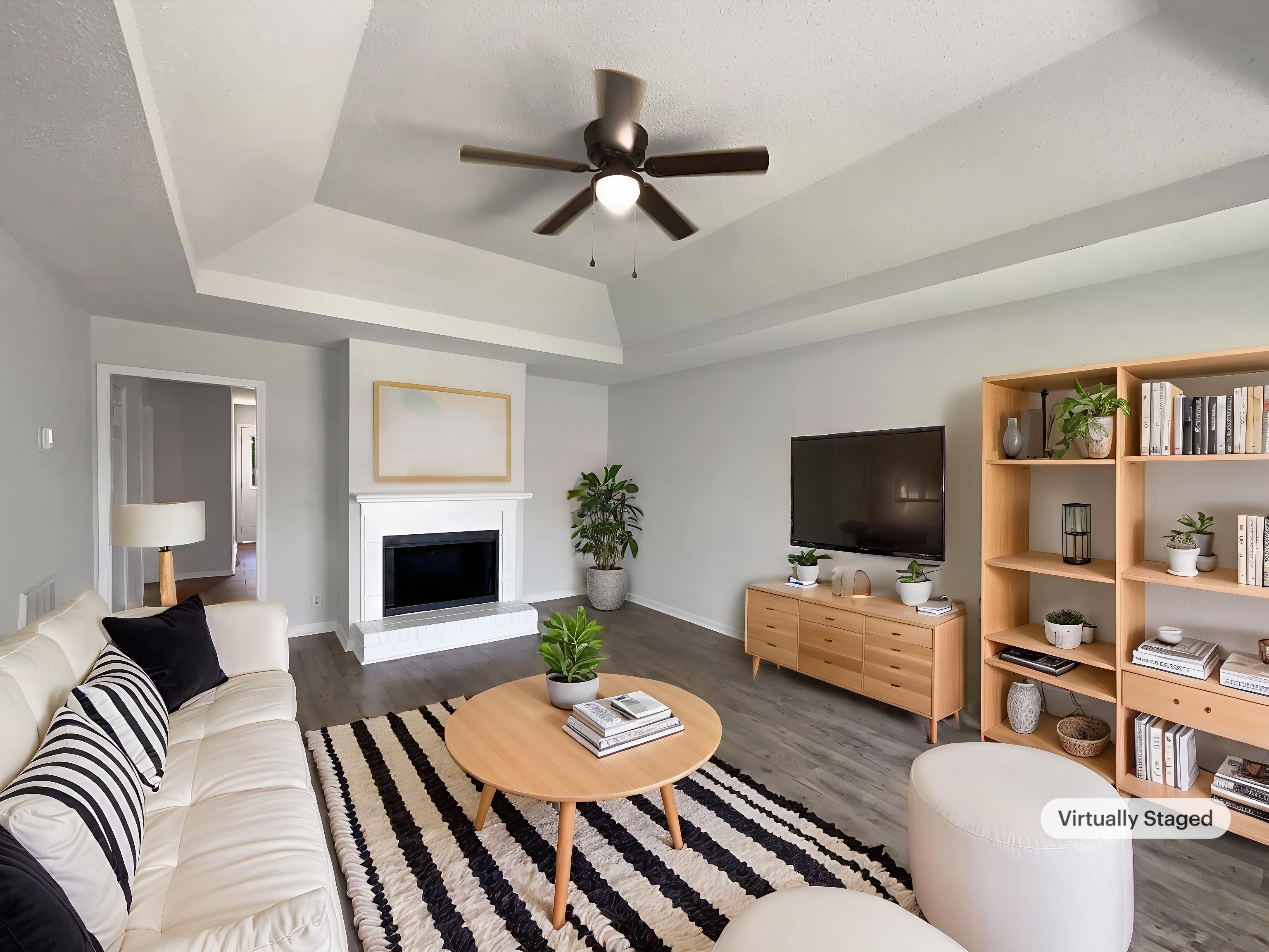 Photo 2 of 21 of 238 Windmeade Cir, Clarksville, TN