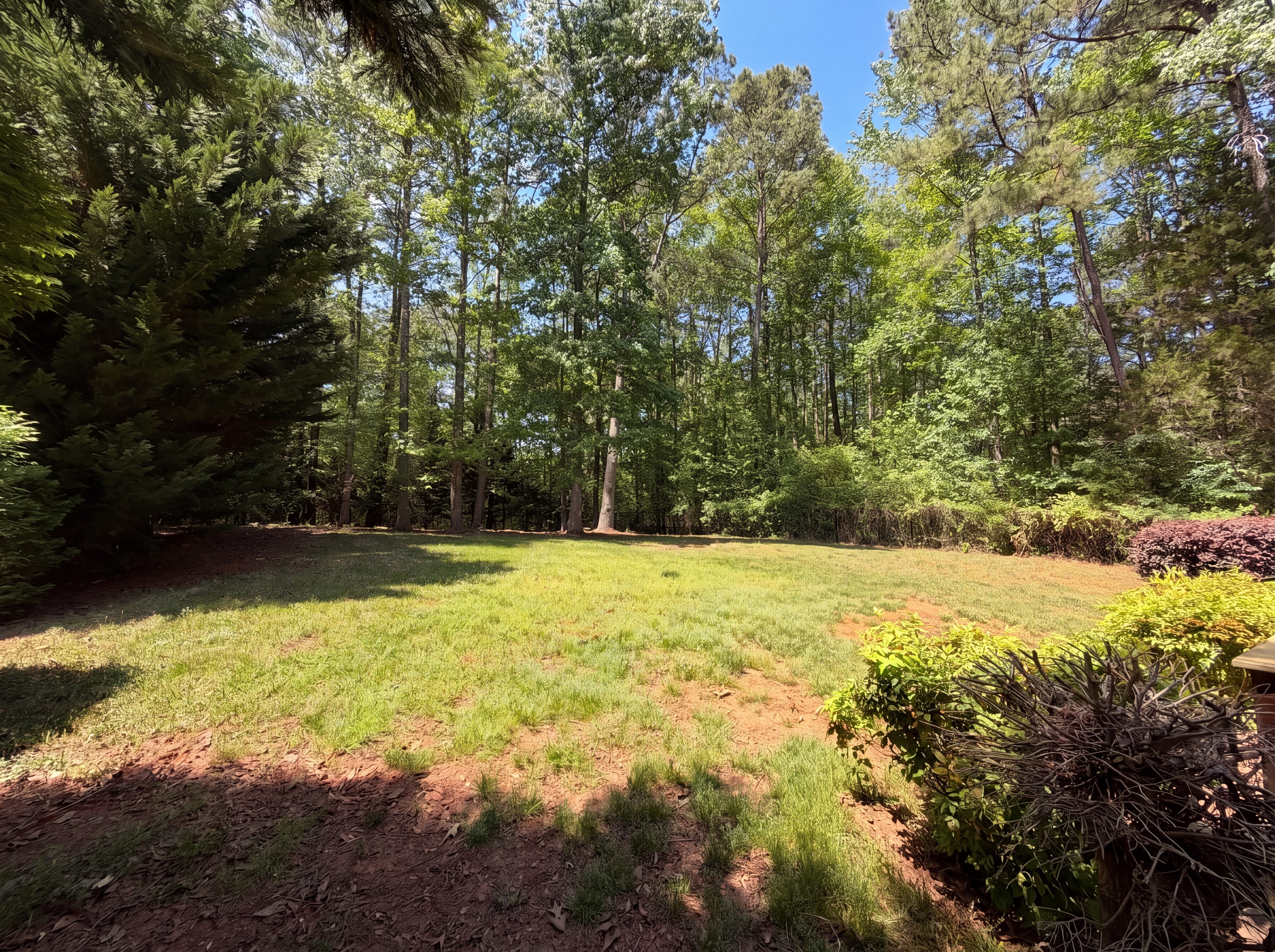 Photo 16 of 18 of 522 Shawnee Dr, Louisburg, NC