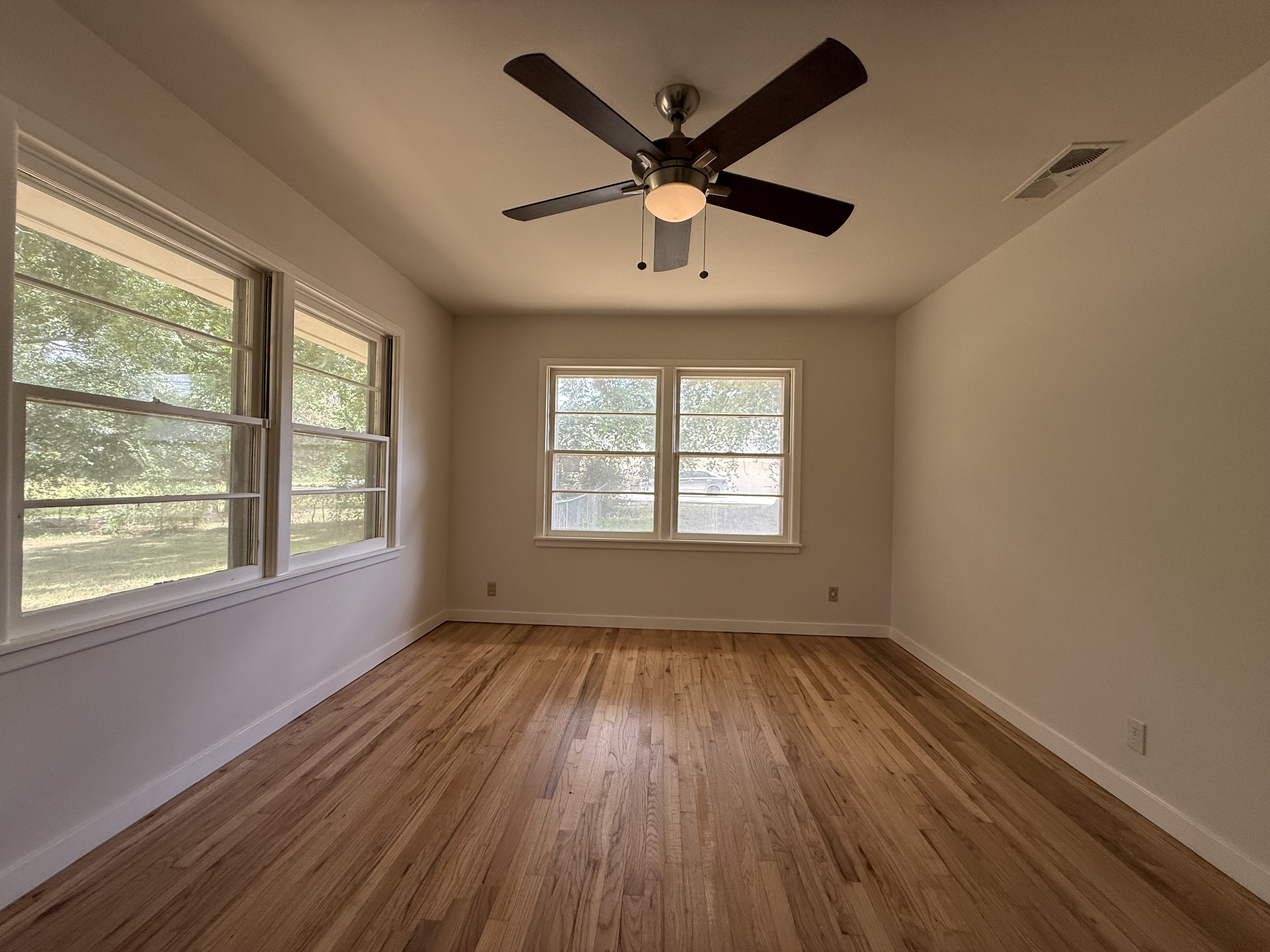 Photo 6 of 19 of 11212 Stuart St, Brownsboro, TX