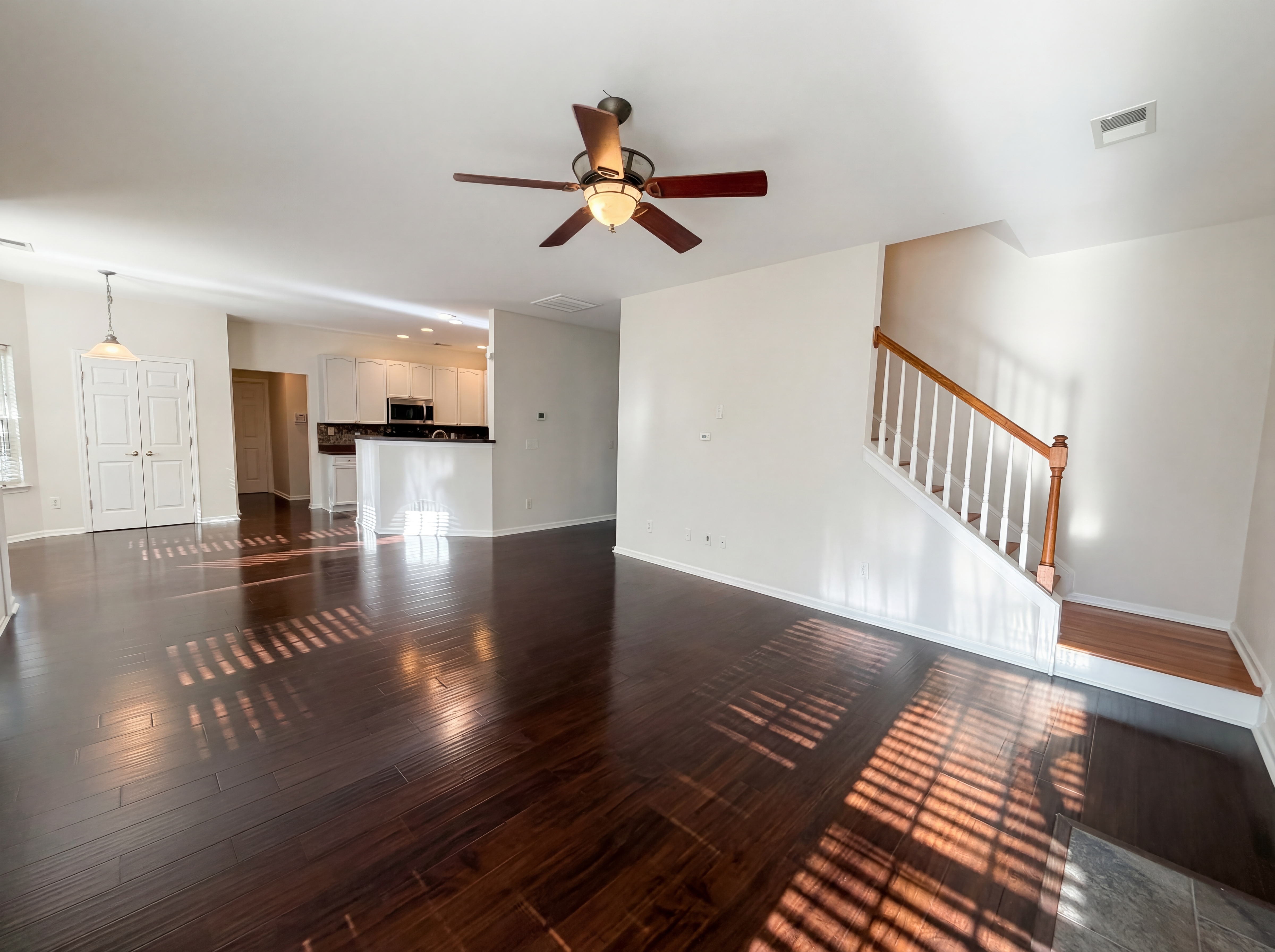 Photo 9 of 27 of 8692 Hickory Creek Ct, North Charleston, SC