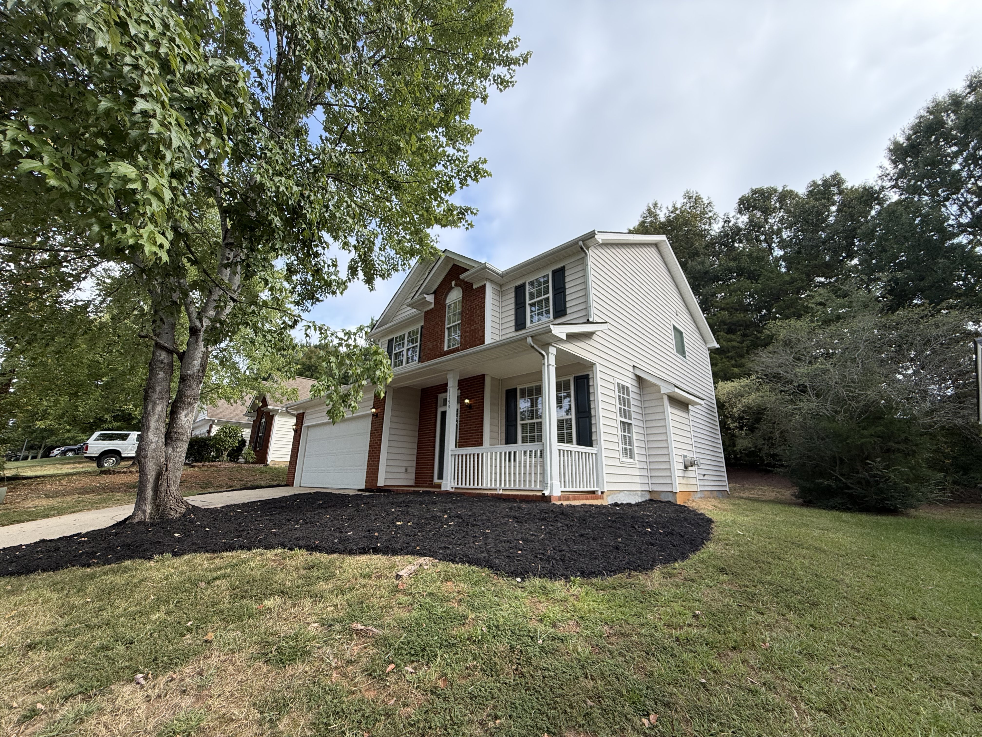 Photo 25 of 28 of 1159 Tufton Pl NW, Concord, NC