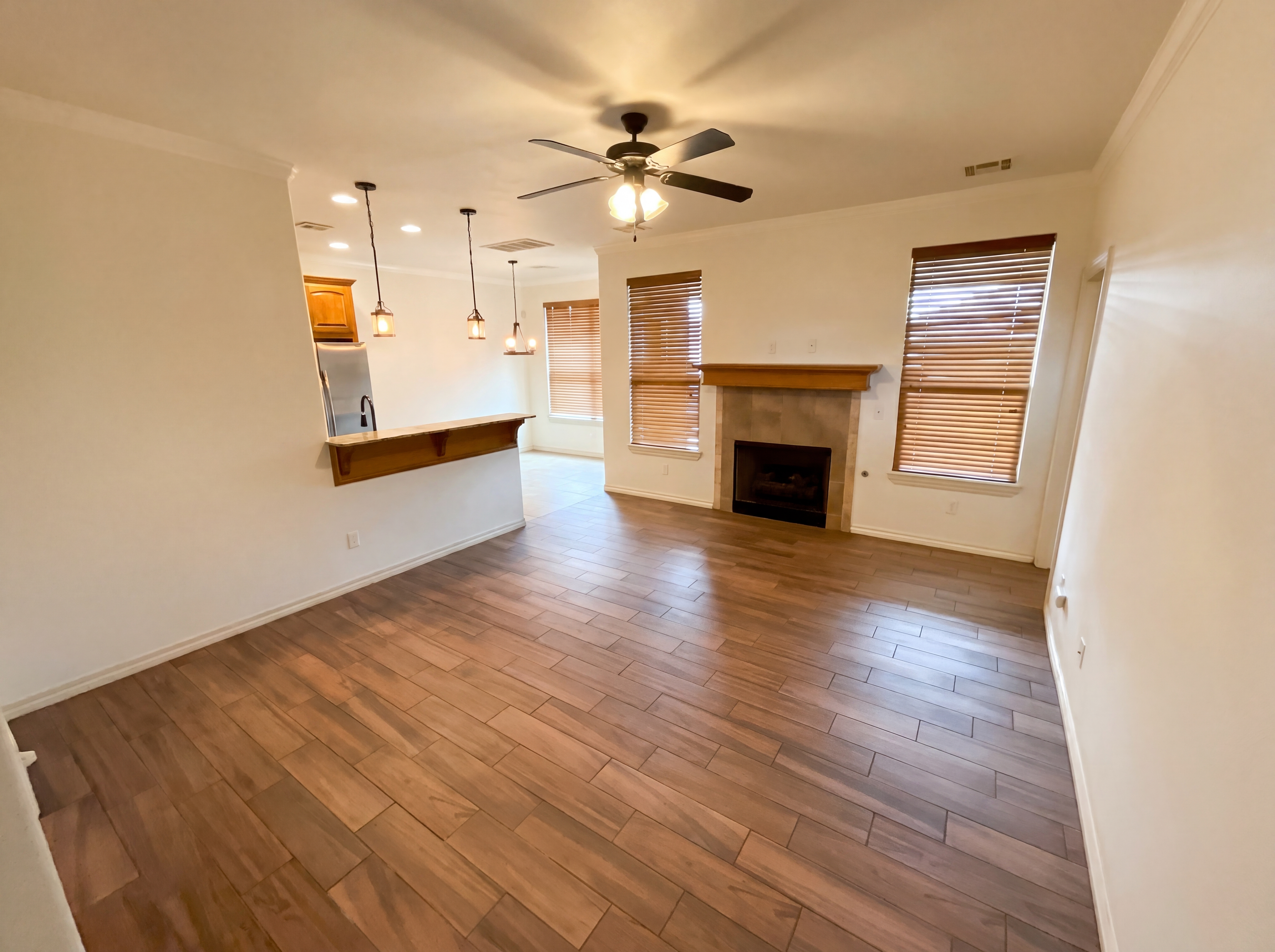 Photo 3 of 20 of 2237 NW 158th St, Edmond, OK