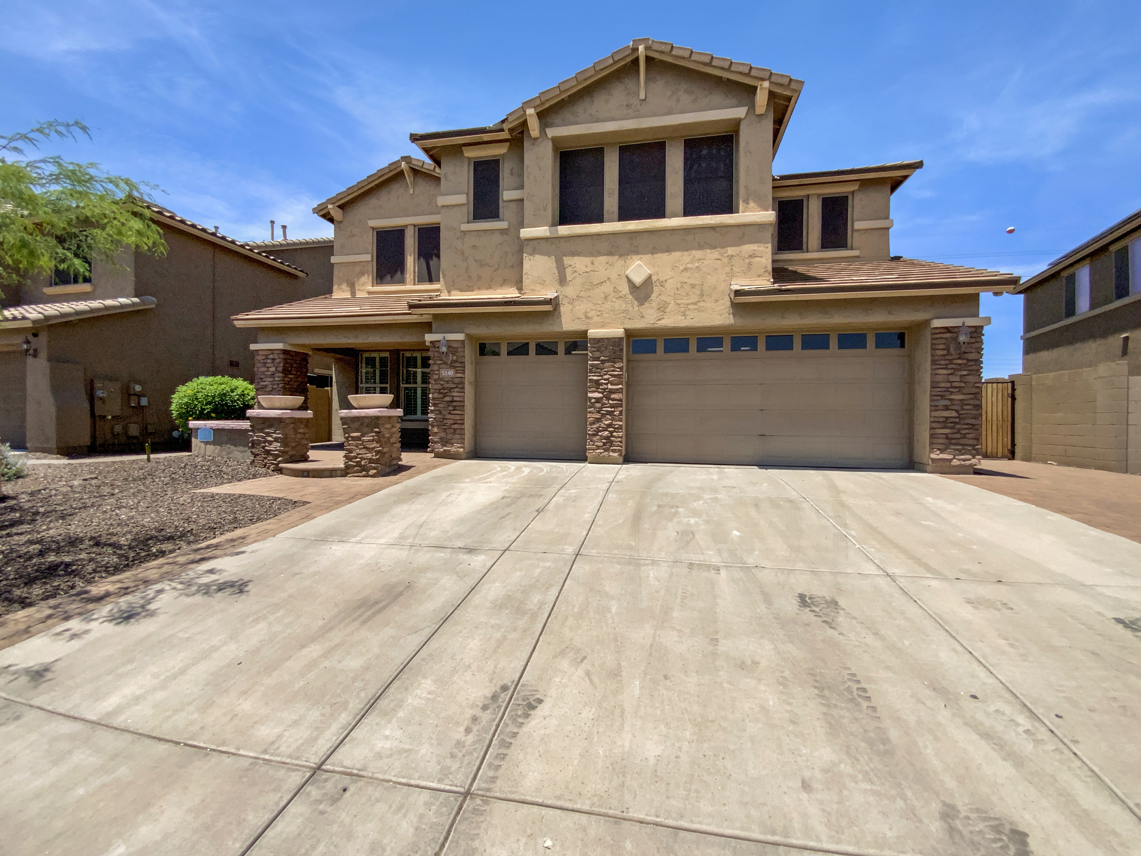 Photo 9 of 40 of 5140 W Bent Tree Dr, Phoenix, AZ