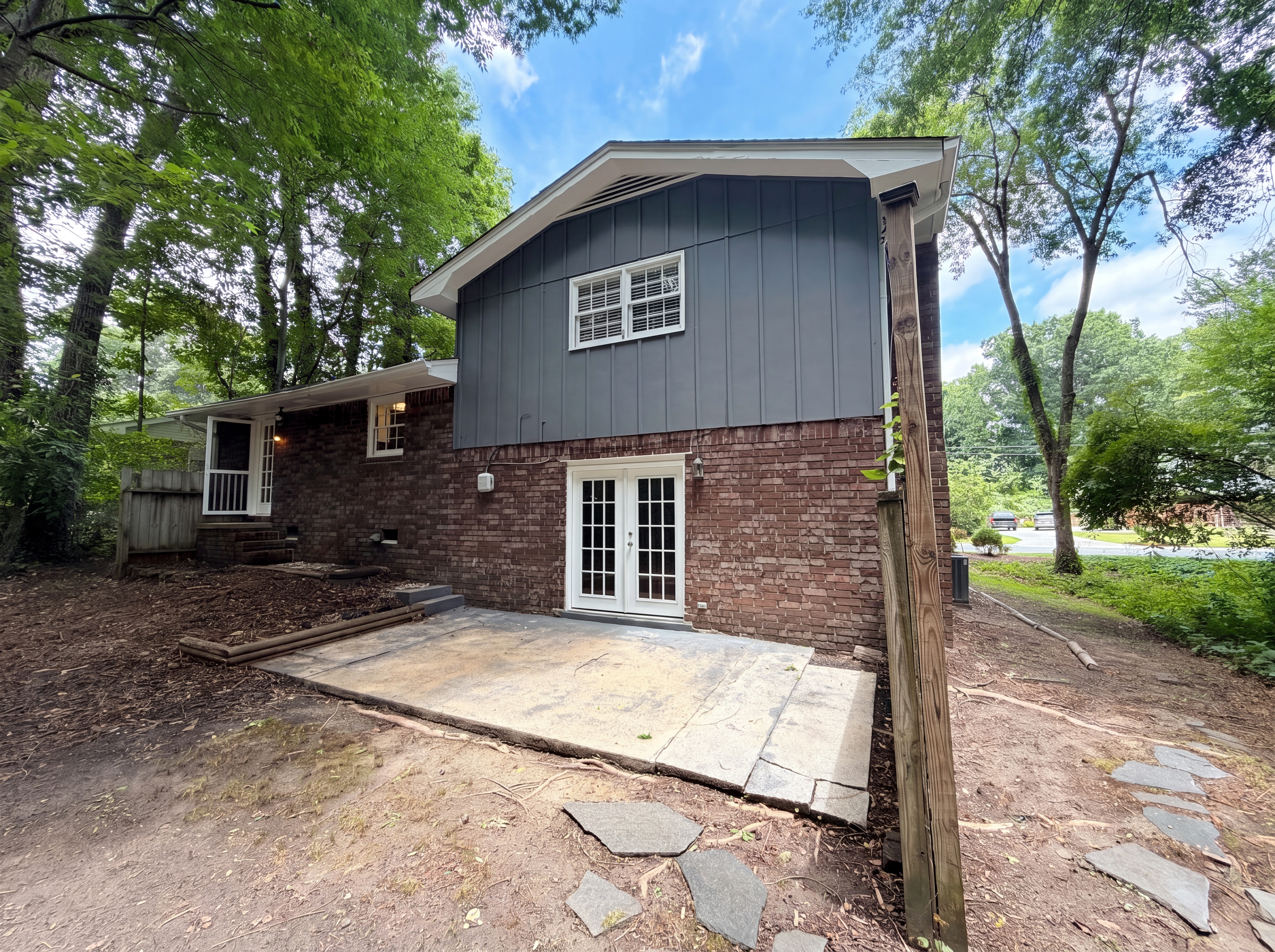 Photo 5 of 22 of 1271 Seven Springs Cir, Marietta, GA