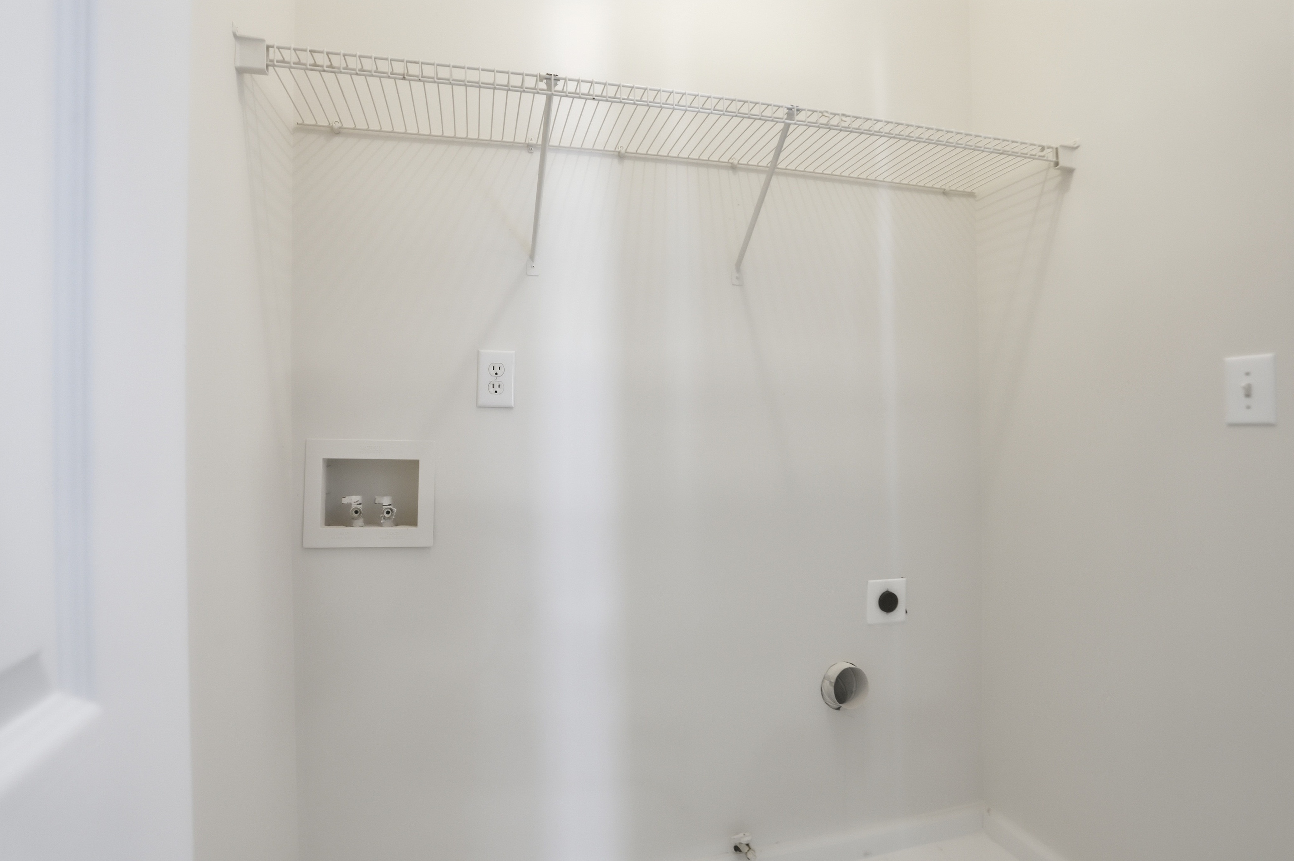 Photo 16 of 29 of 205 Abbotts Mill Dr, Johns Creek, GA