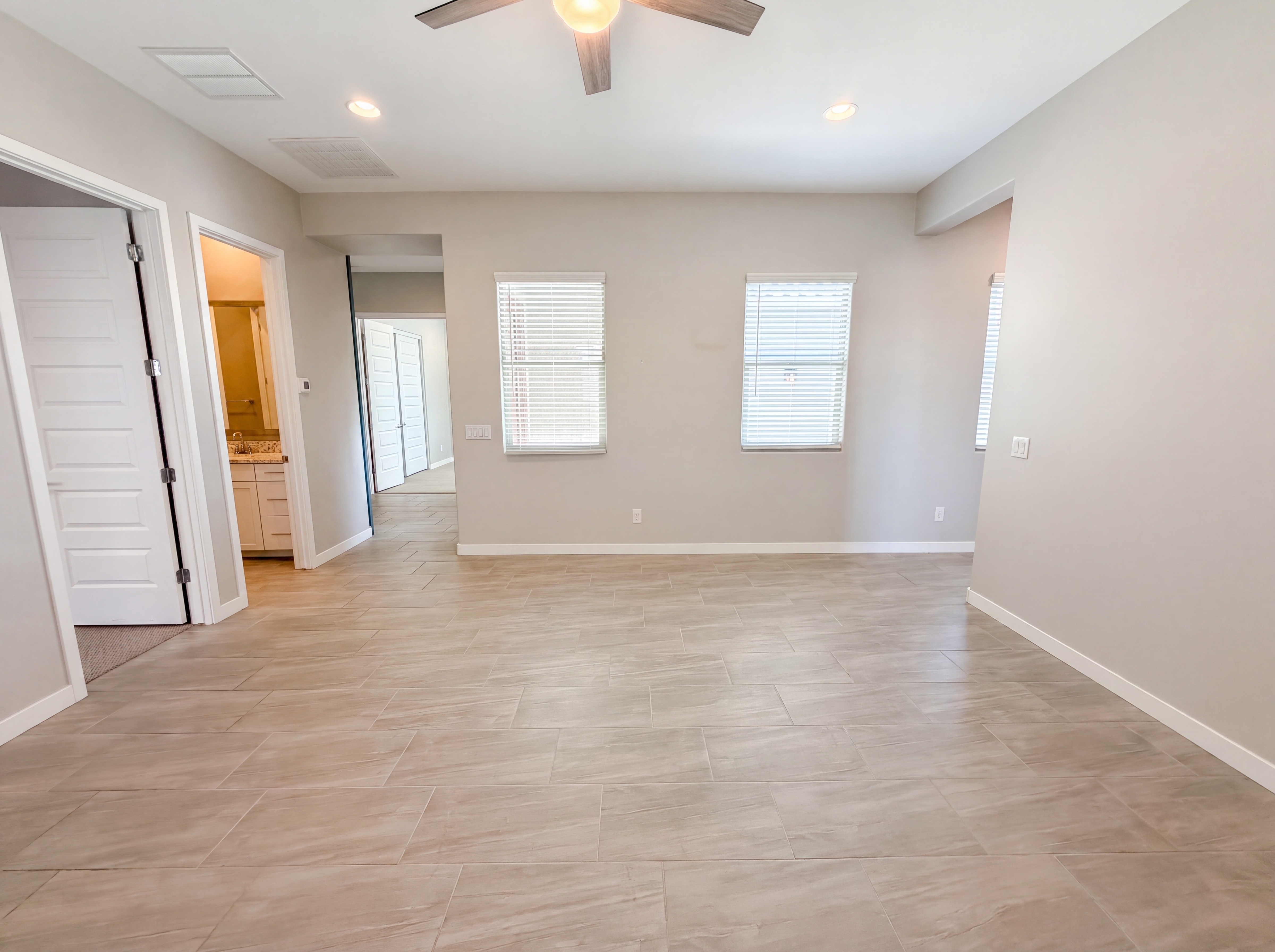 Photo 12 of 43 of 3226 N 197th Ave, Buckeye, AZ