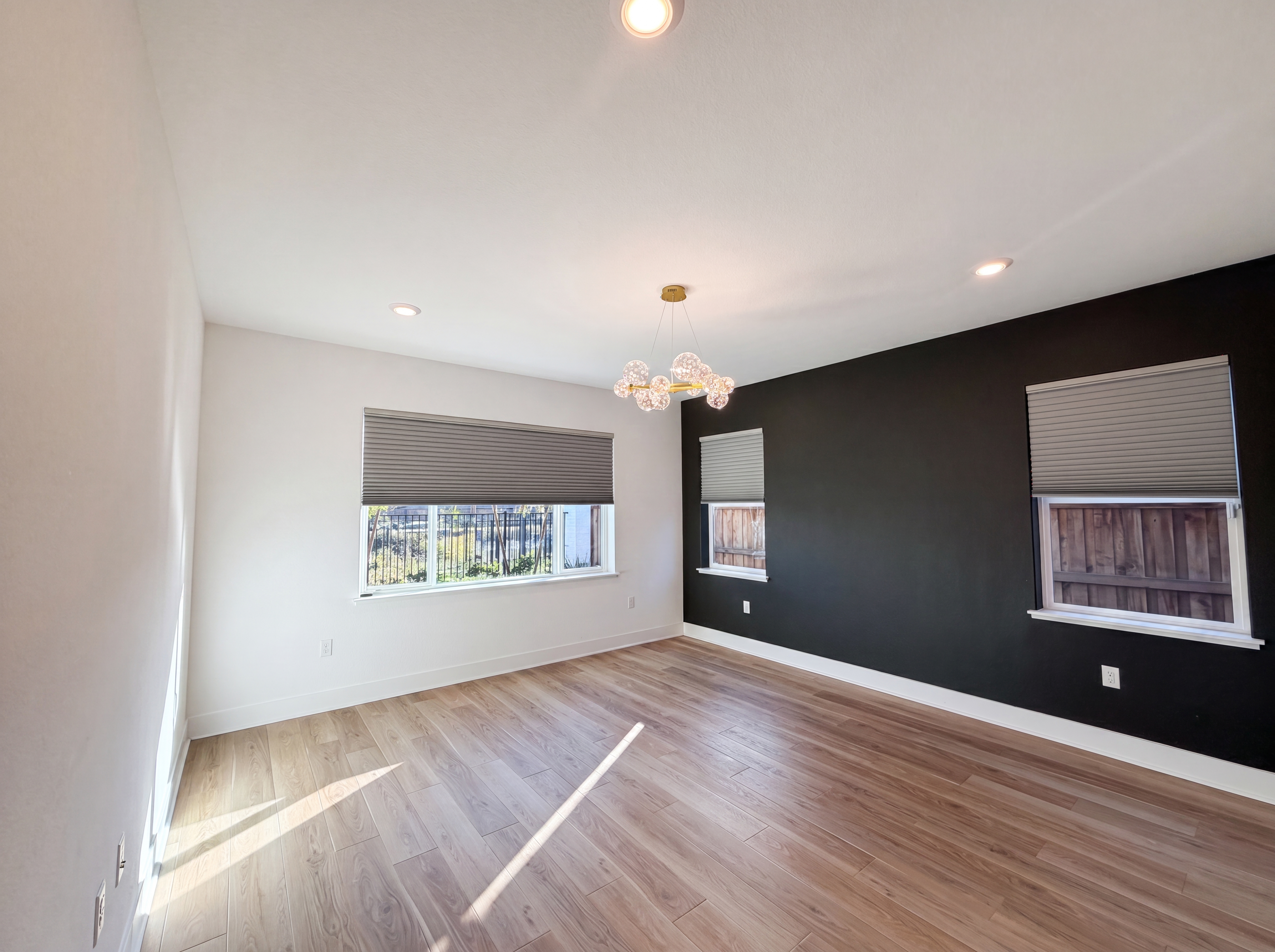 Photo 4 of 50 of 2743 Irish Meadow Way, Lathrop, CA