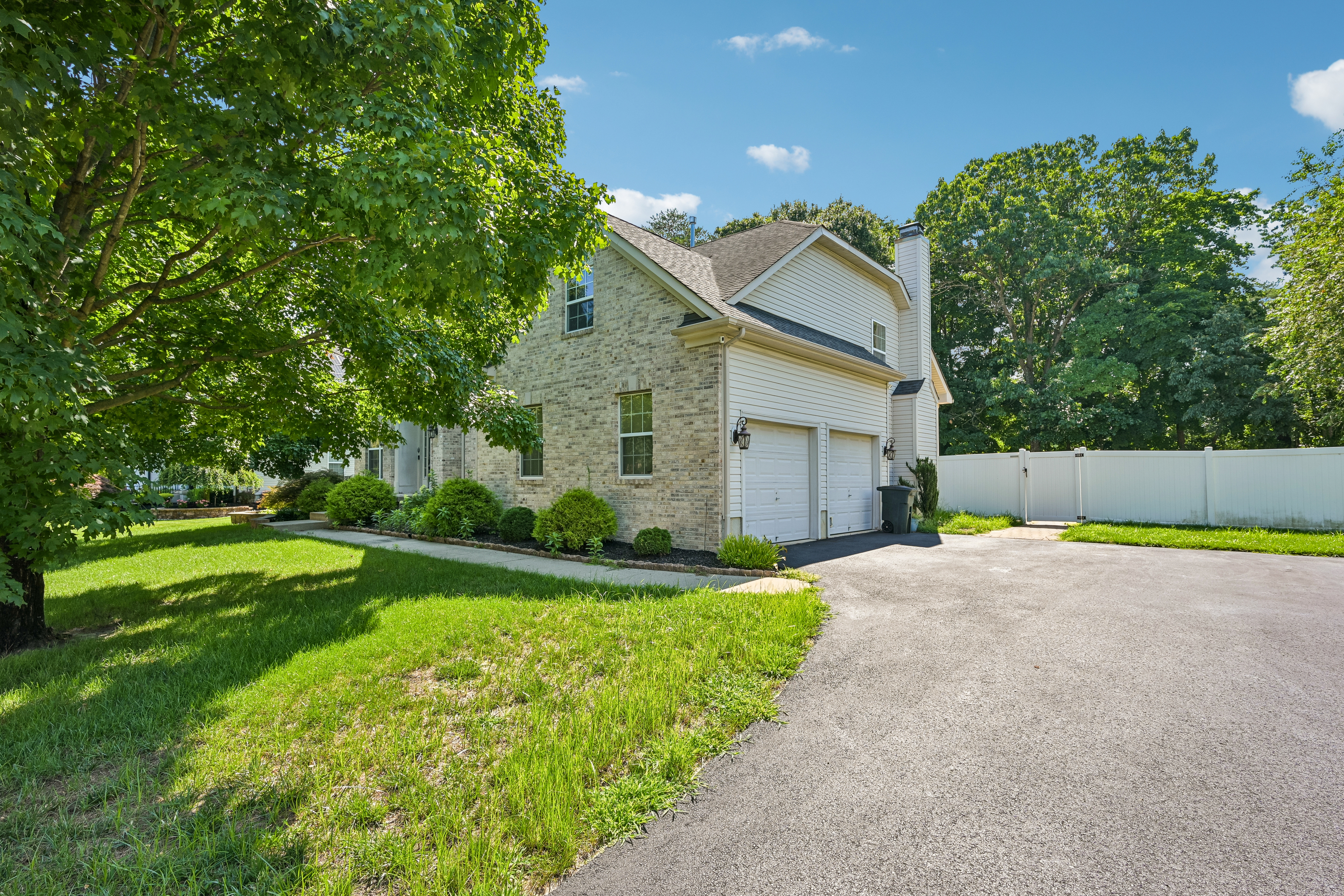 Photo 47 of 52 of 7 Longfellow Ln, Hainesport, NJ