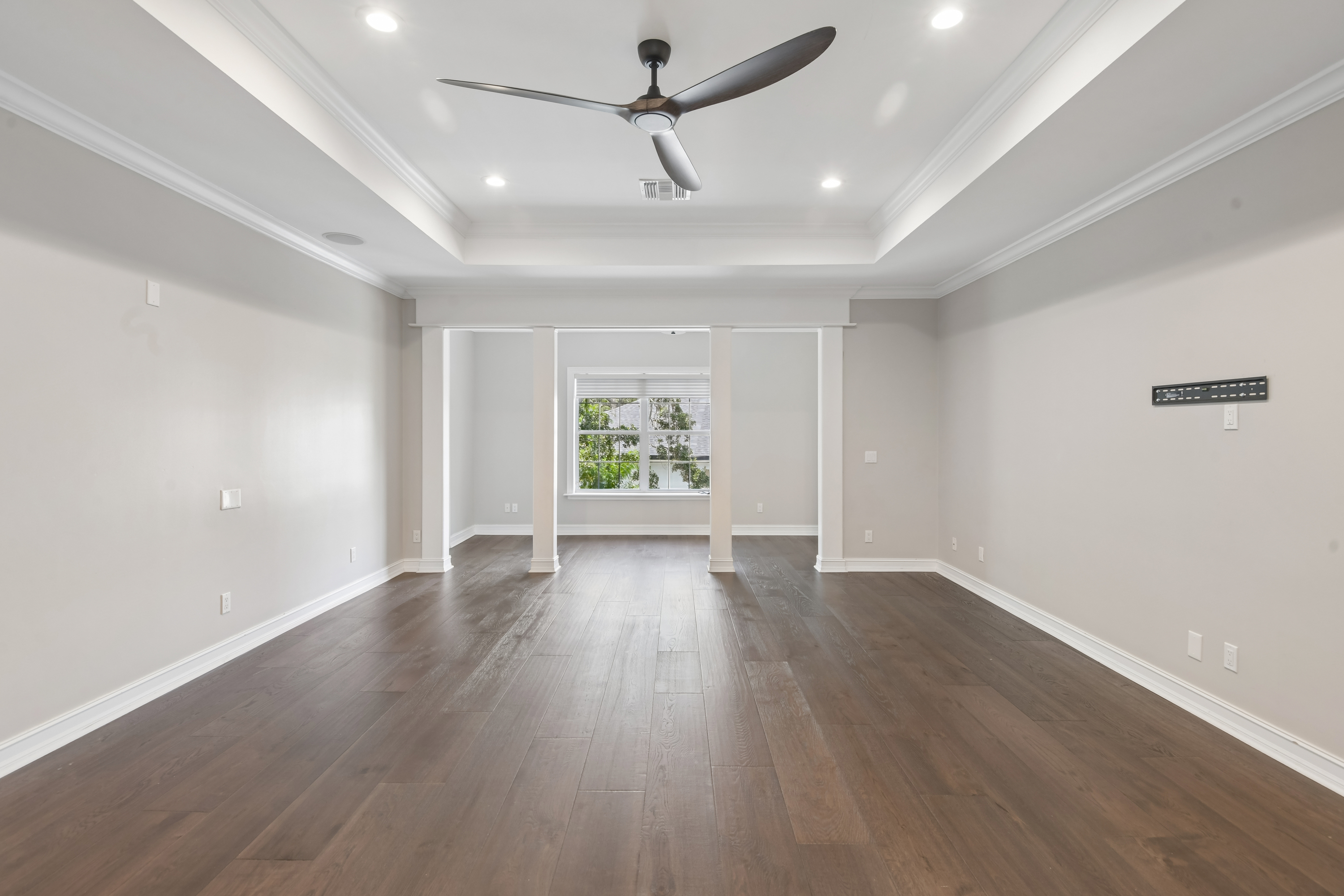 Photo 24 of 62 of 5105 W Neptune Way, Tampa, FL