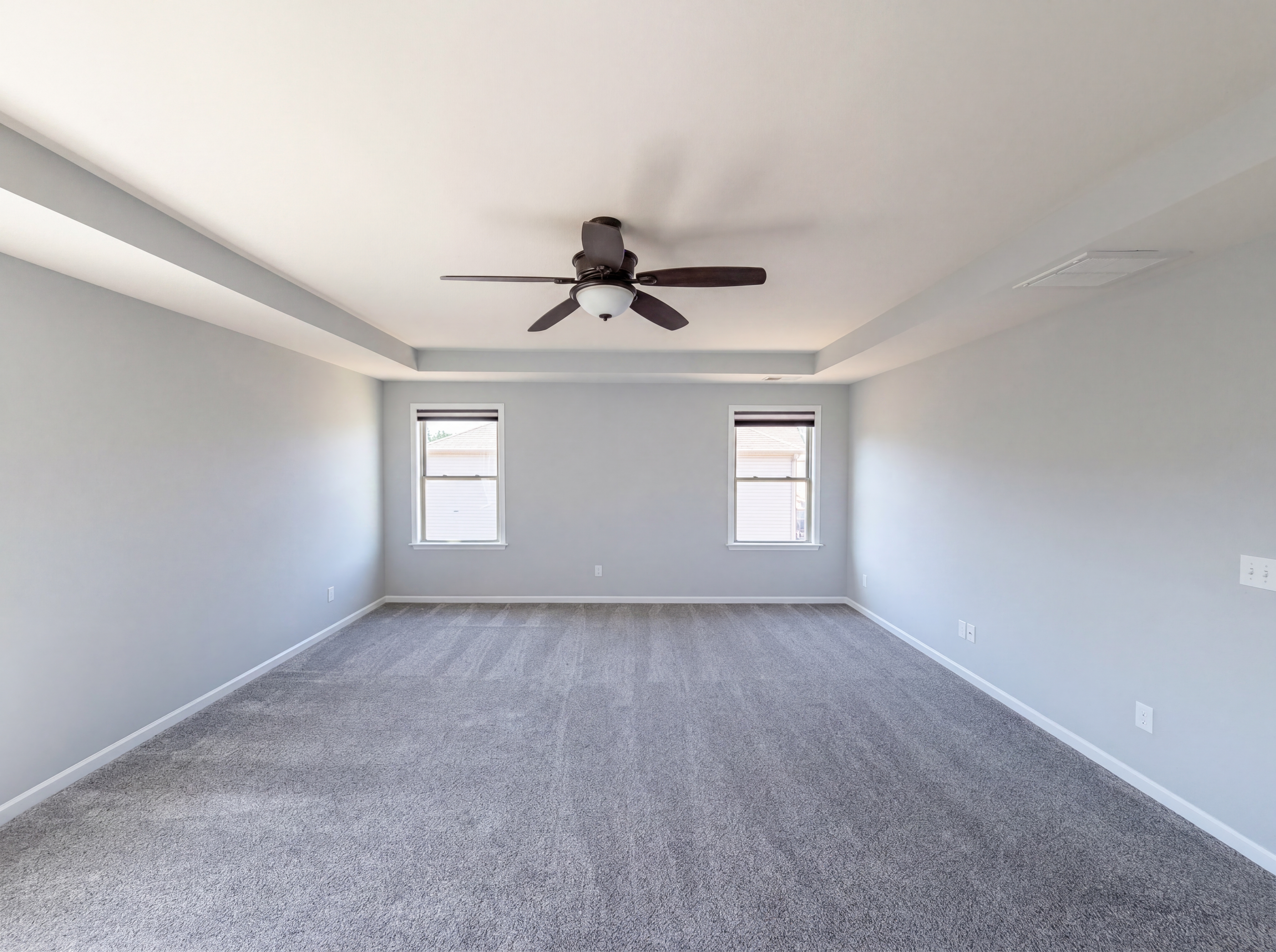Photo 4 of 23 of 1305 Ivey Grove Ct, Fuquay Varina, NC