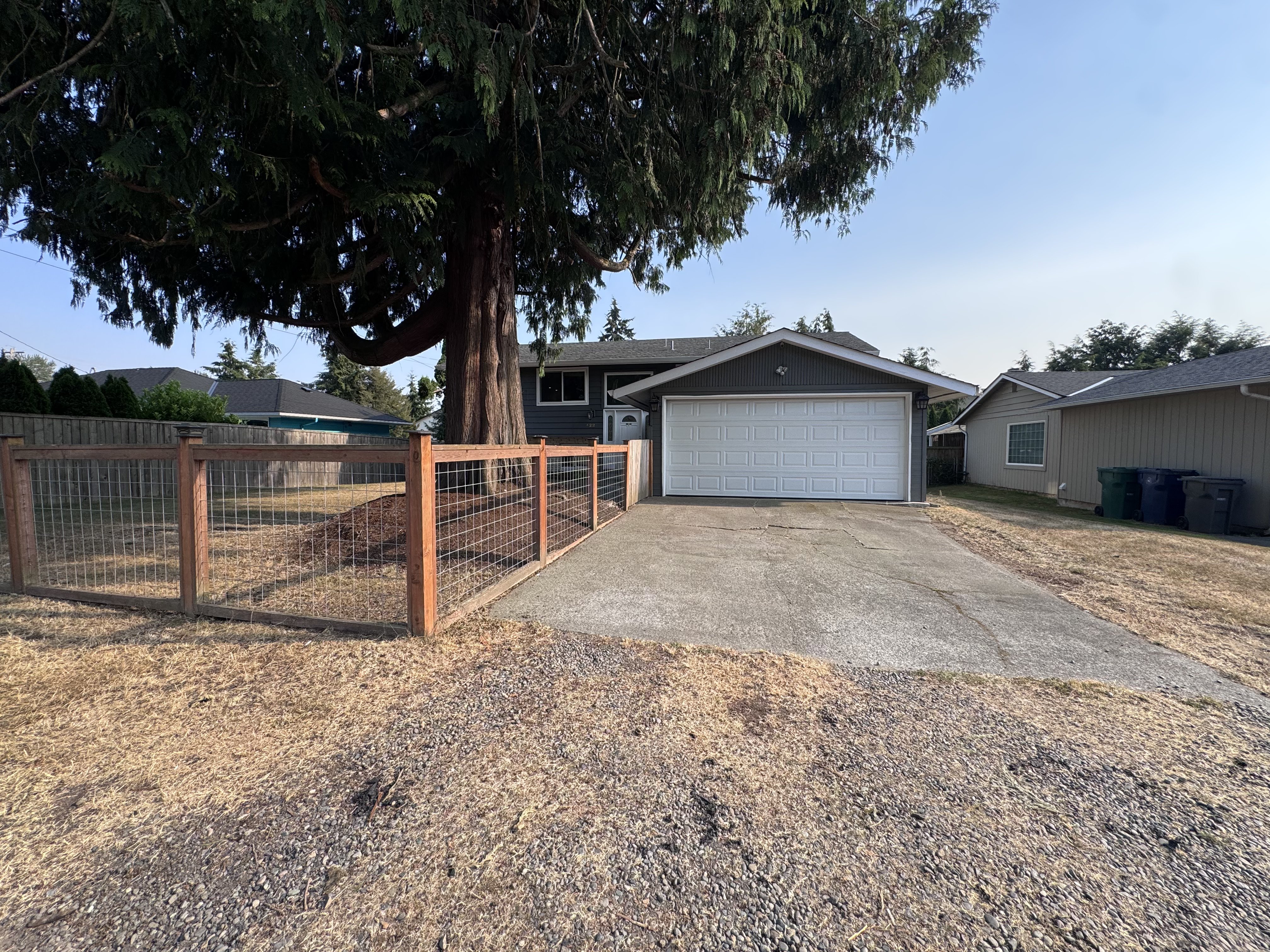 Photo 13 of 21 of 422 116th Pl SW, Everett, WA