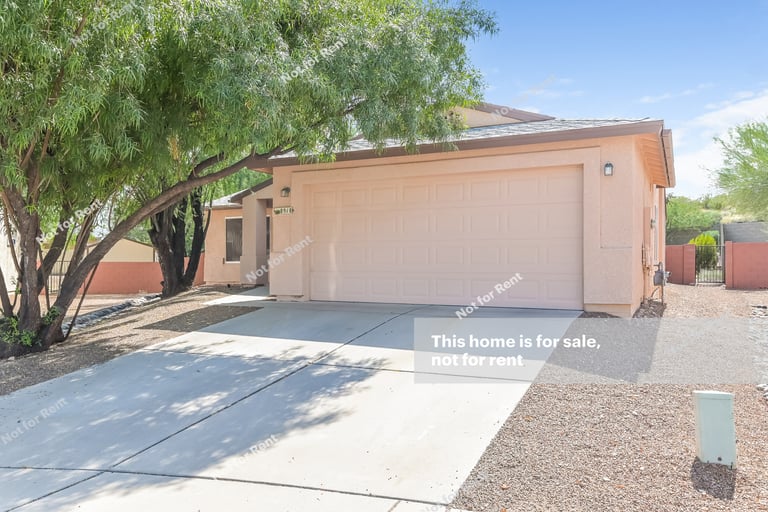 Photo 8 of 27 - 8918 E Worley Pl, Tucson, AZ 85730