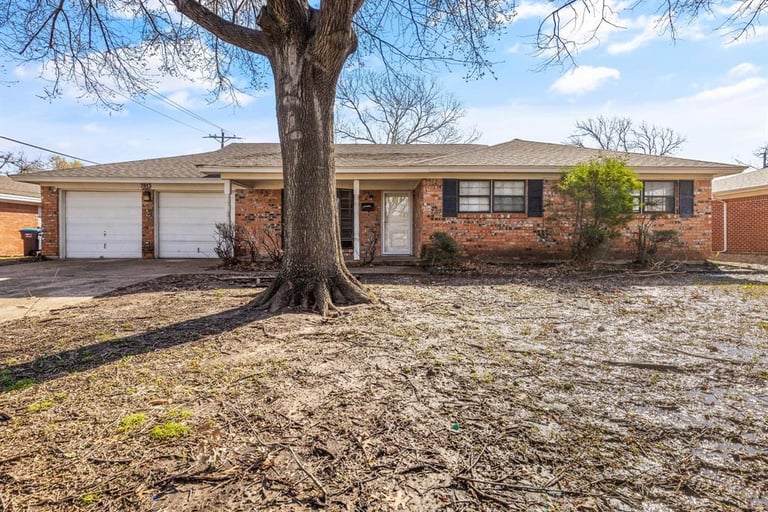 default property photo