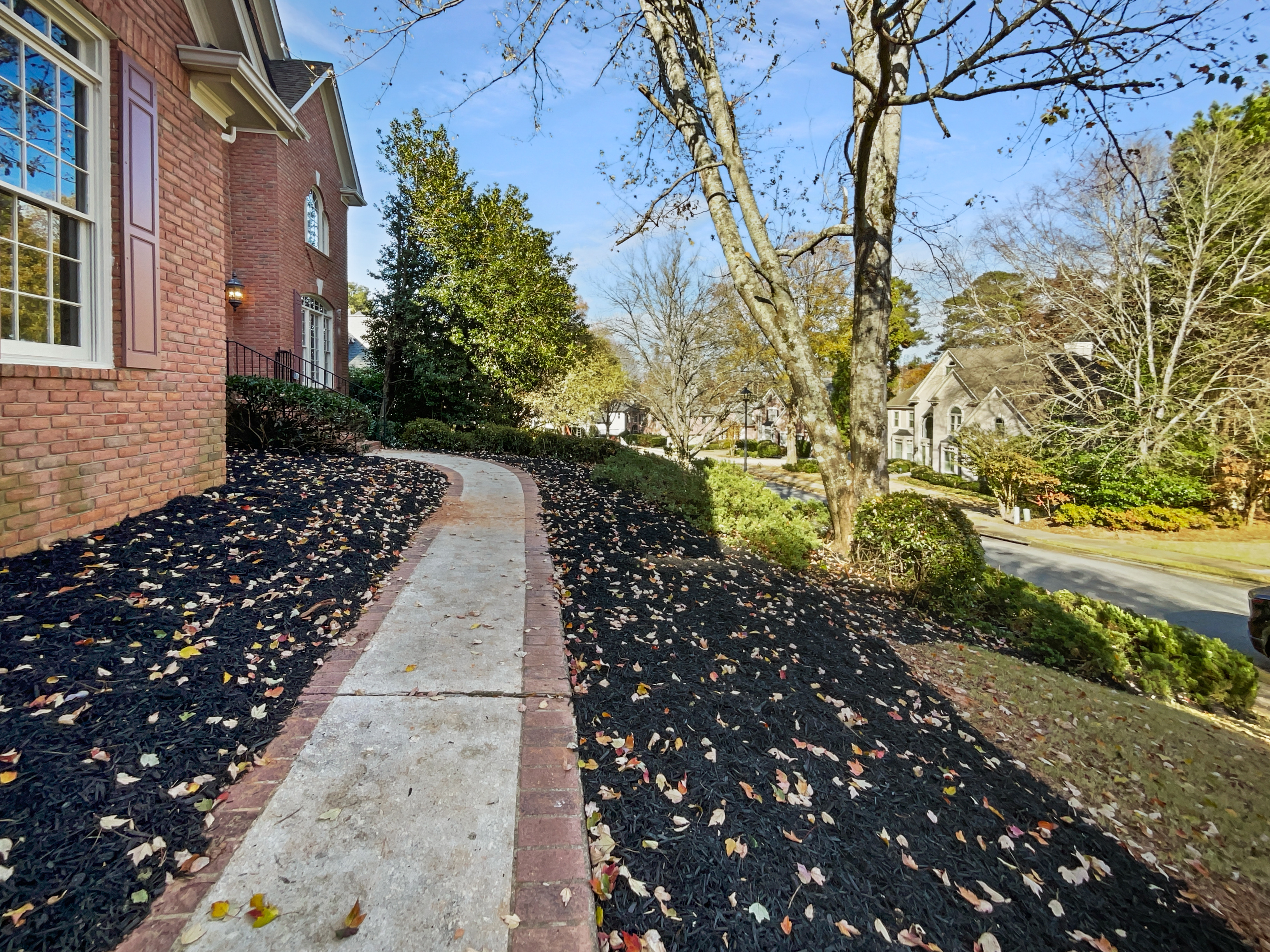 Photo 8 of 58 of 530 Kearny St, Alpharetta, GA